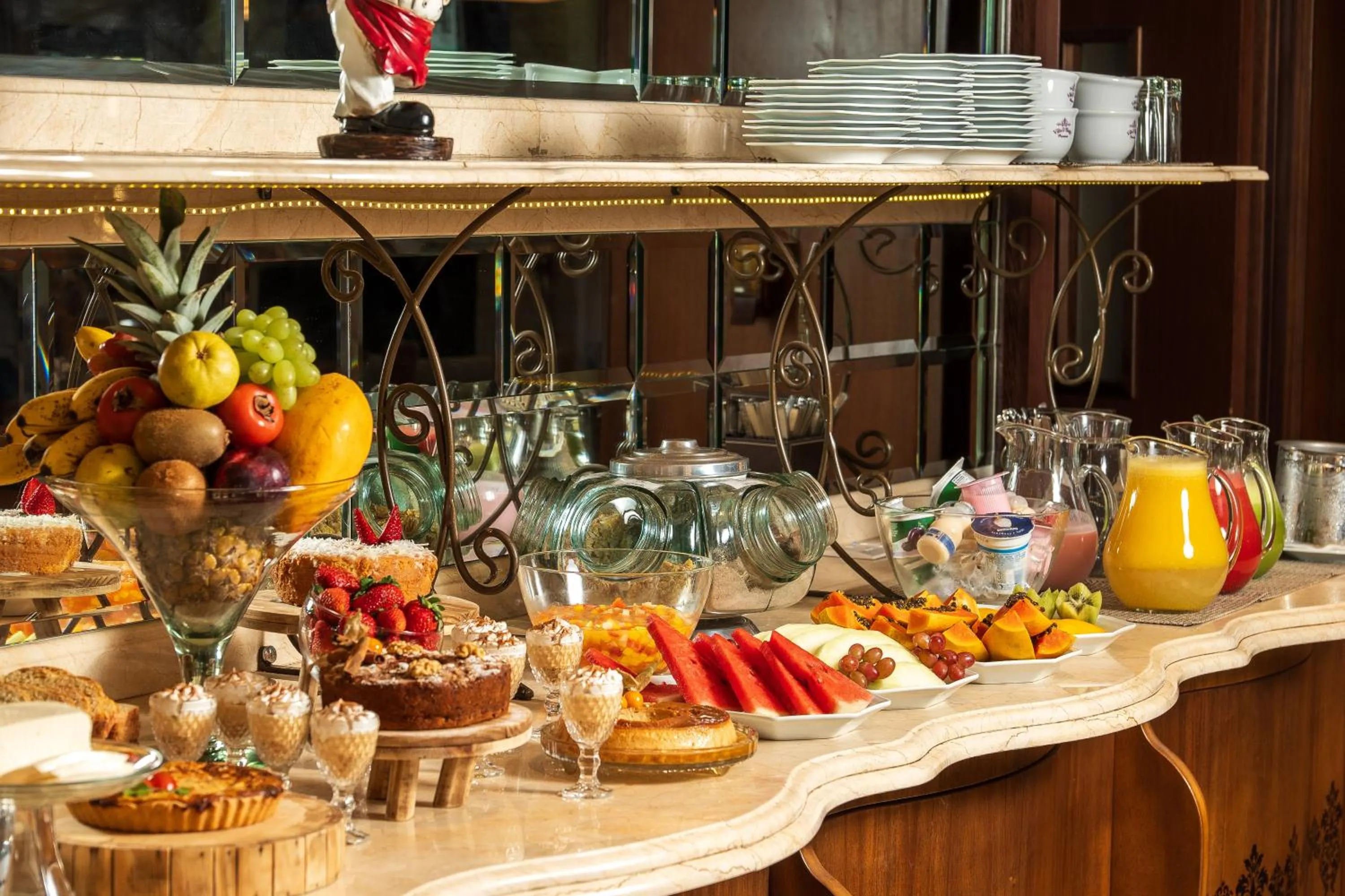 Breakfast in Pousada D'Biagy Premium