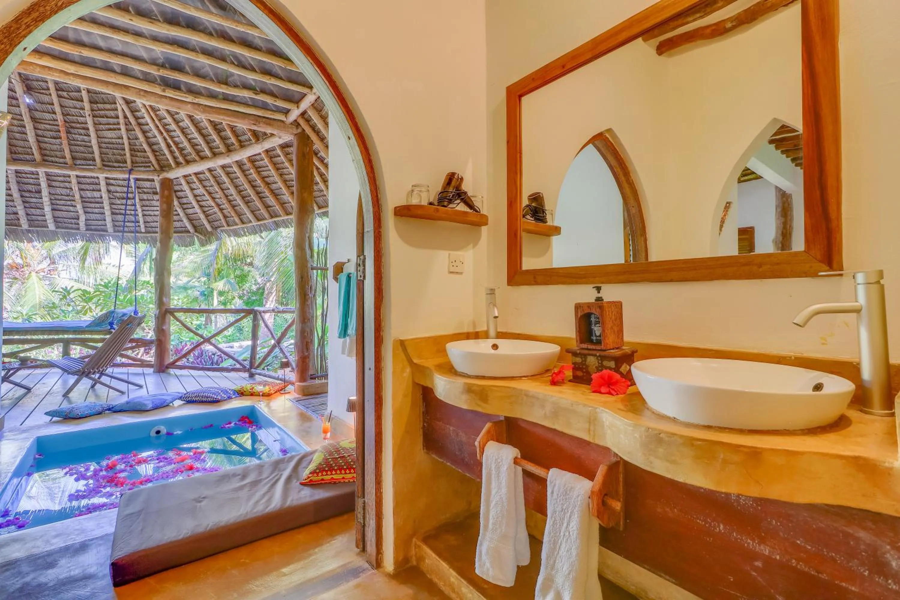 Bathroom in SeVi Boutique Hotel