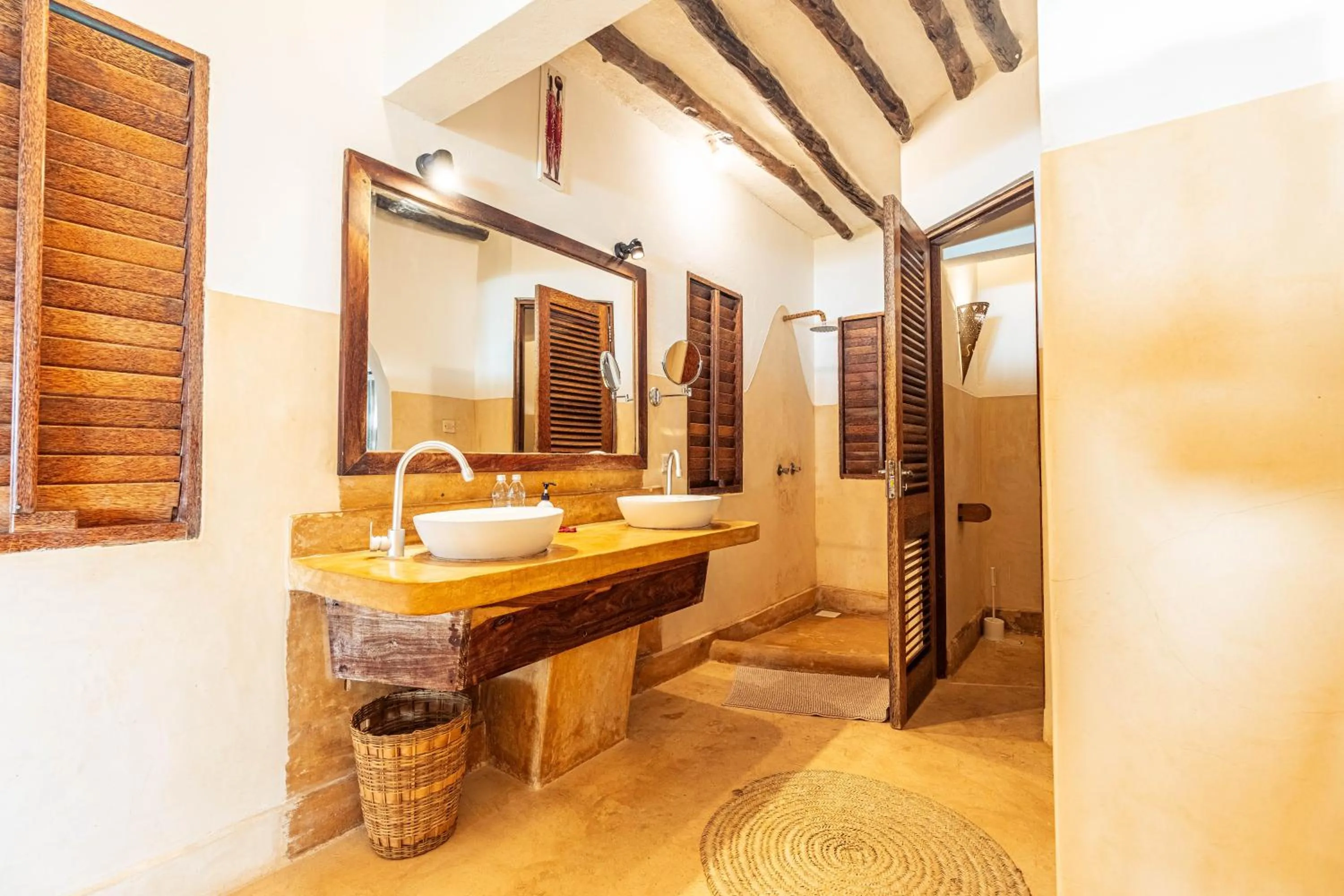 Toilet in SeVi Boutique Hotel