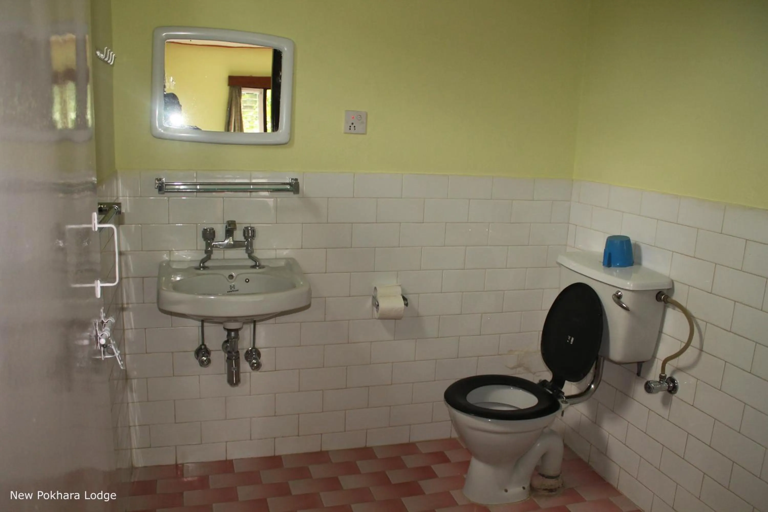 Bathroom in New Pokhara Lodge - Pokhara Lakeside