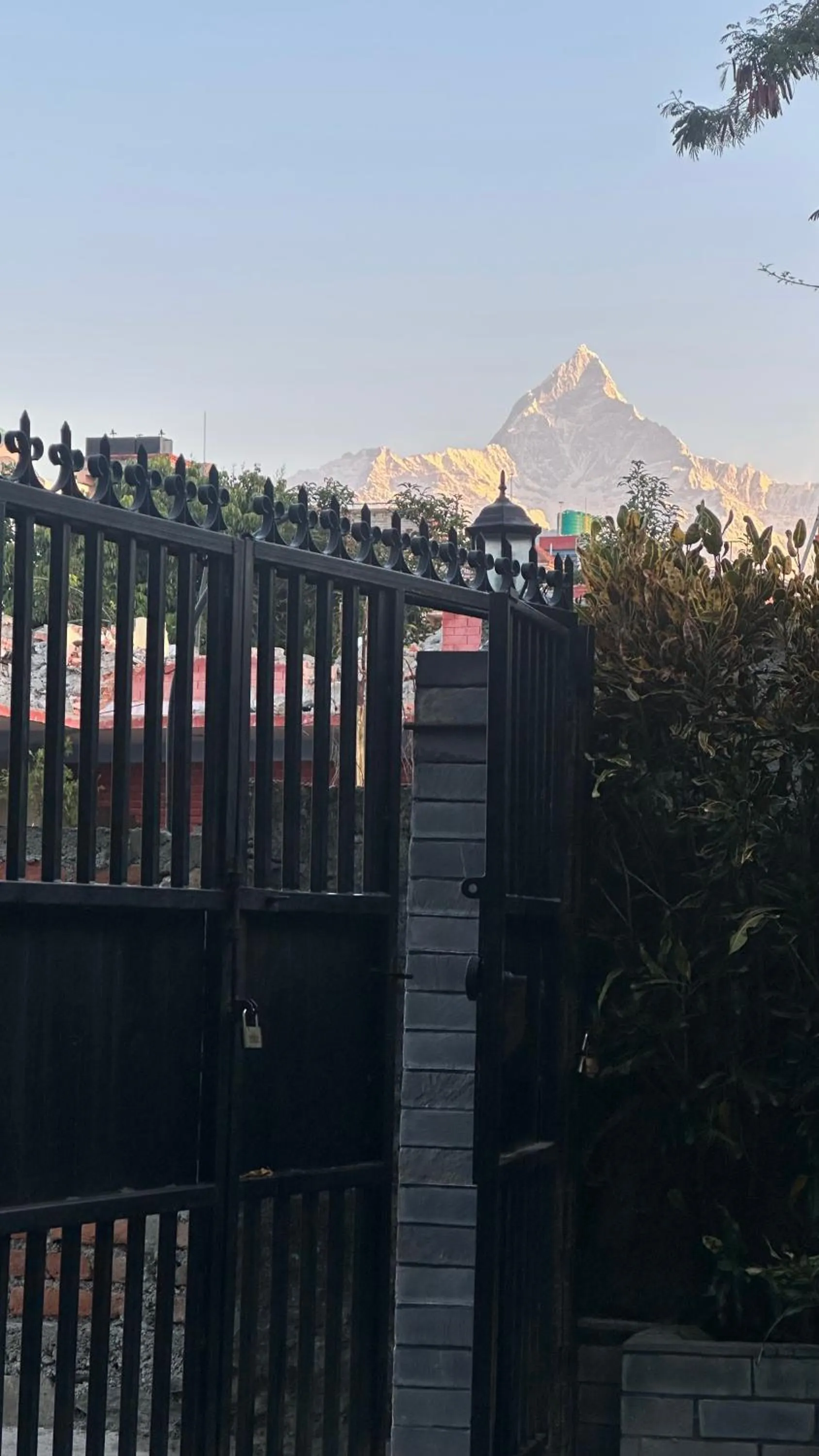 Mountain view in New Pokhara Lodge - Pokhara Lakeside