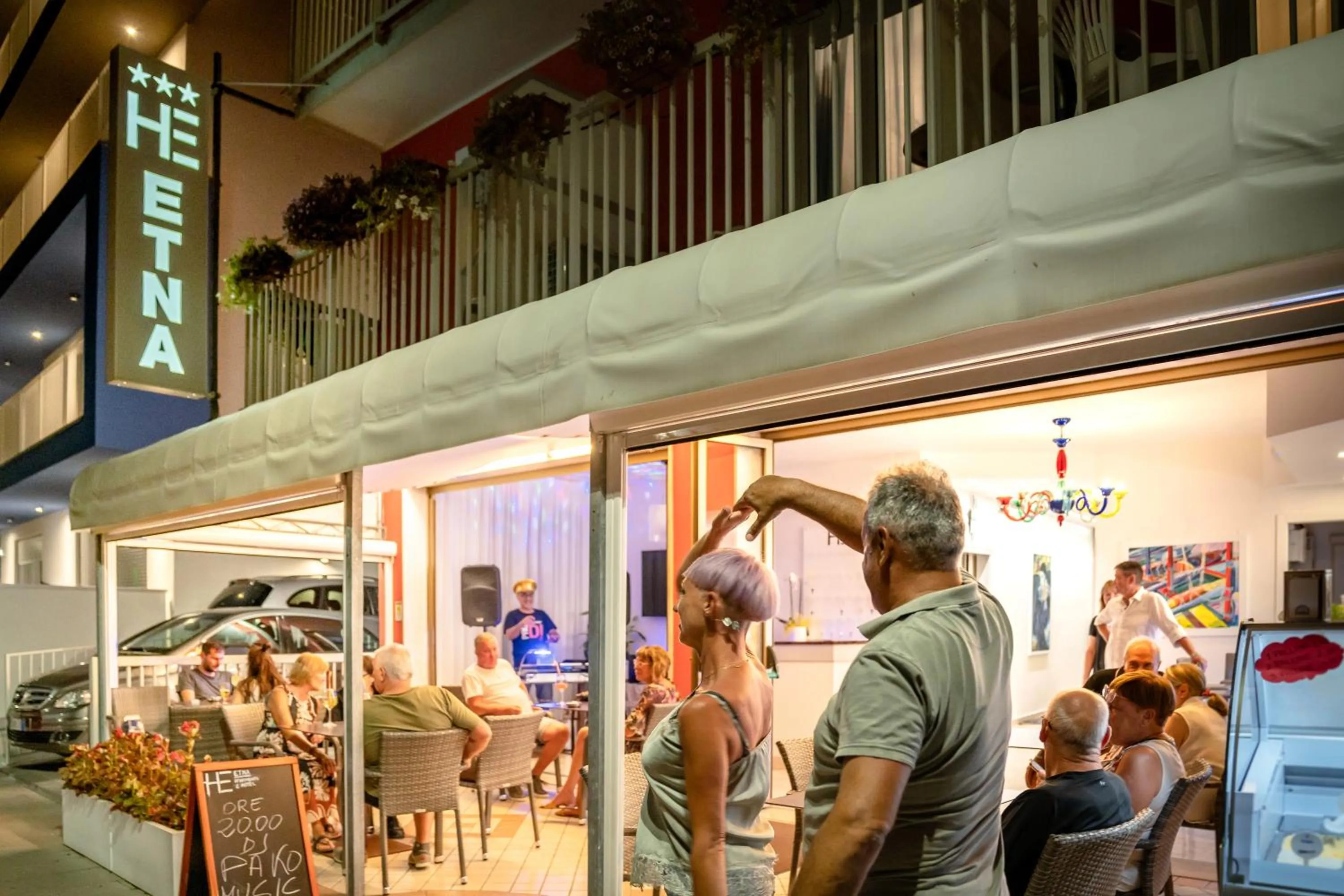 Facade/entrance in Hotel Etna