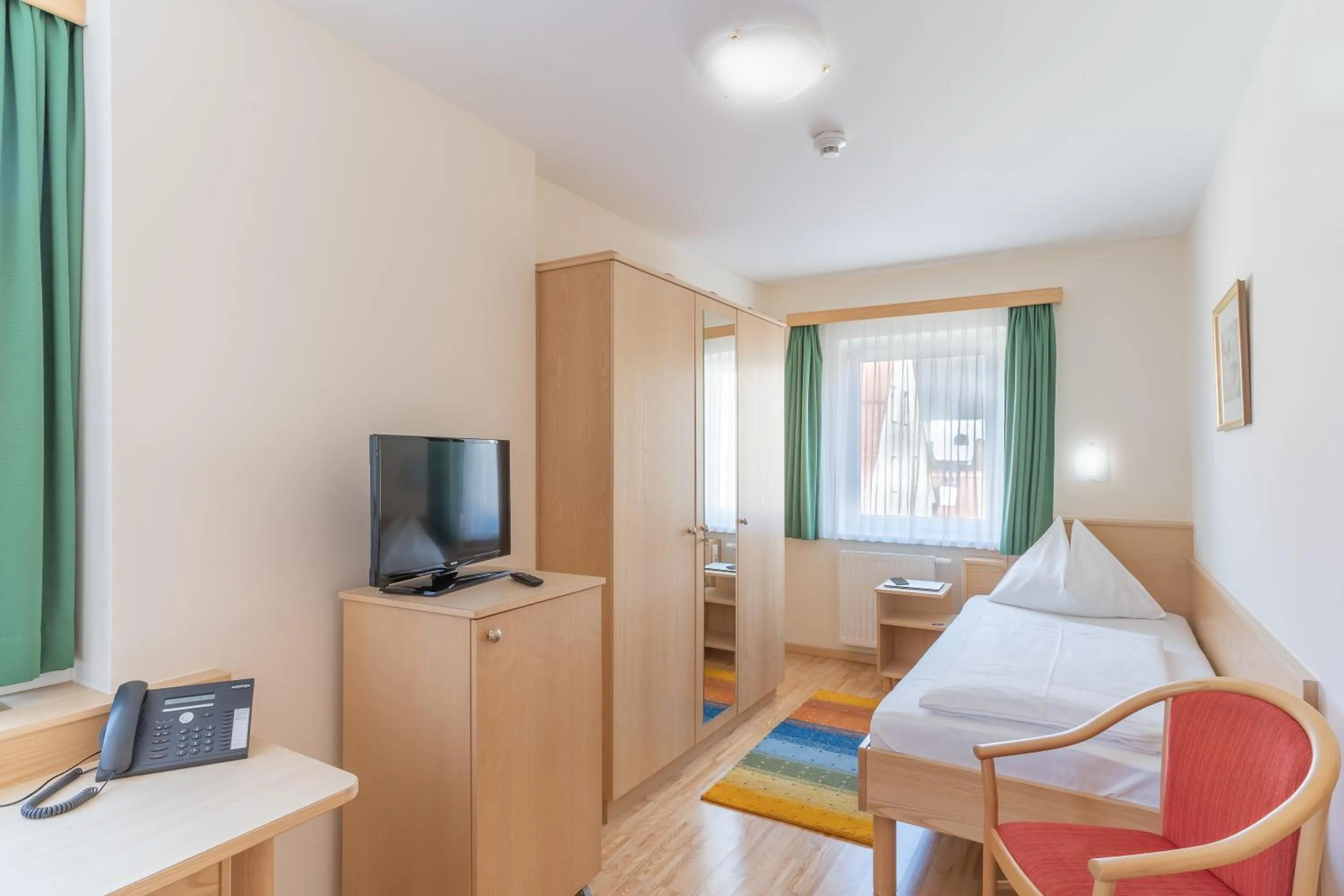 Bed in Hotel Kindler 2,0 Self-Check-In