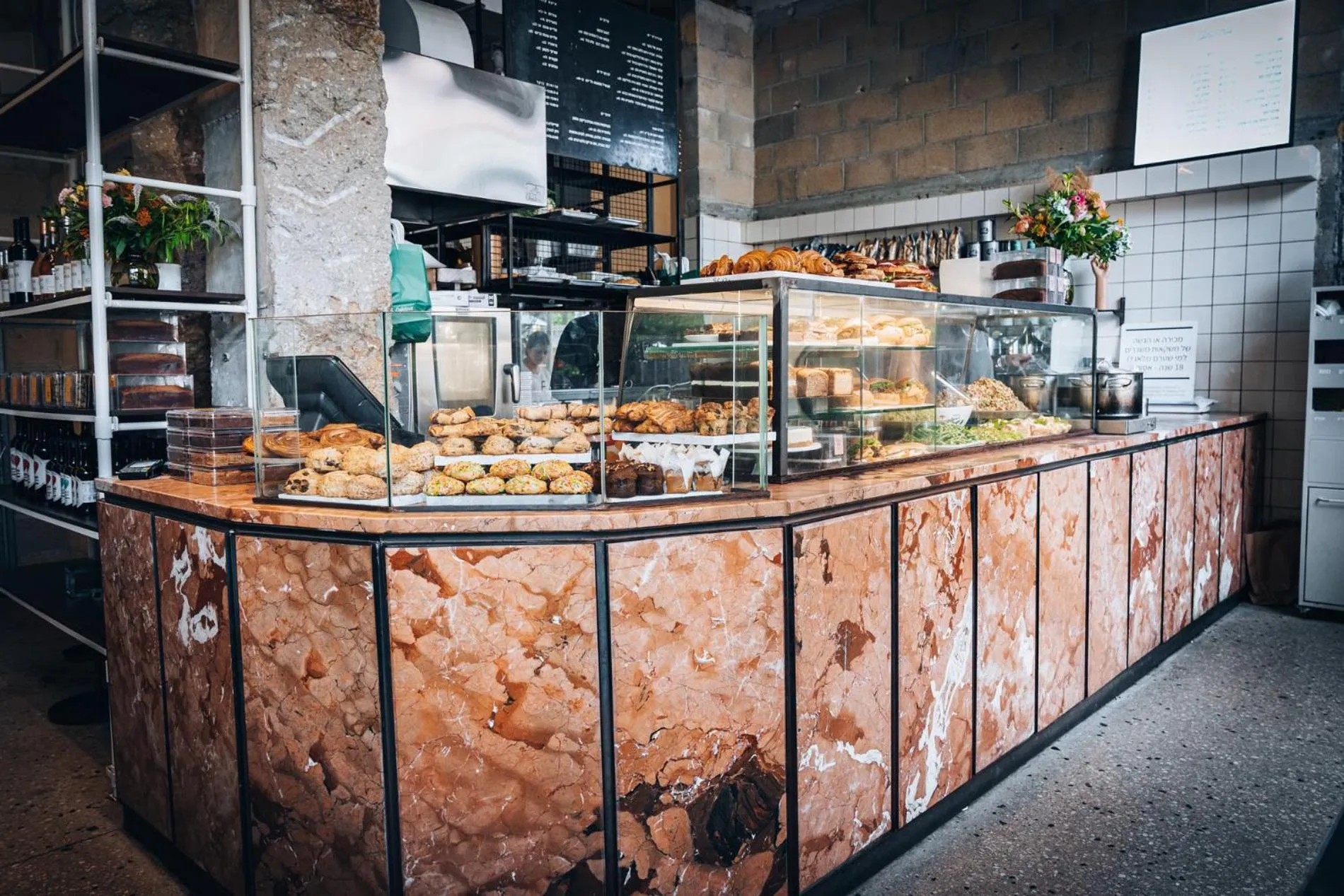 Restaurant/places to eat in Sam&Blondi