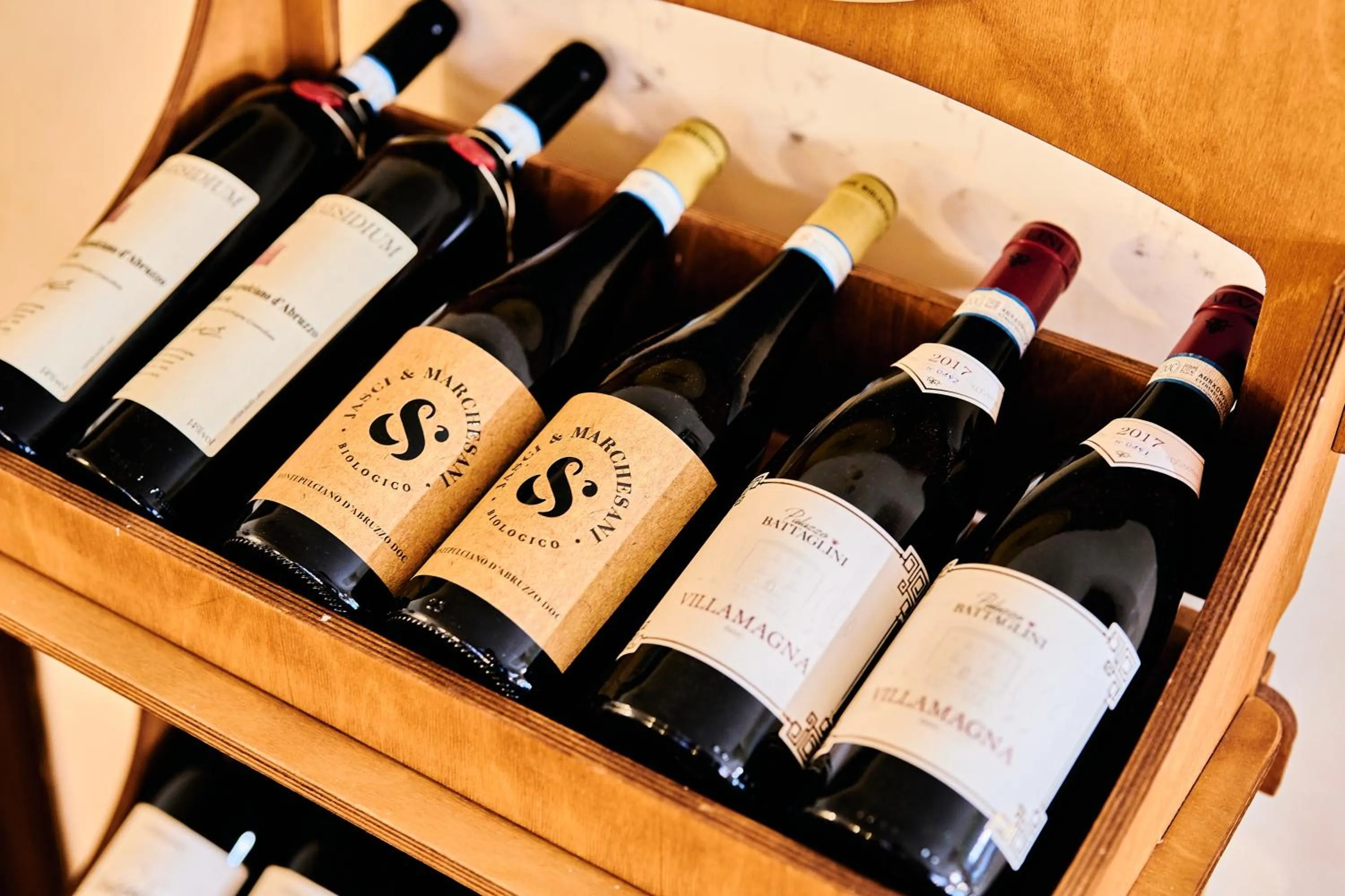 Alcoholic drinks in Hotel Pizzalto