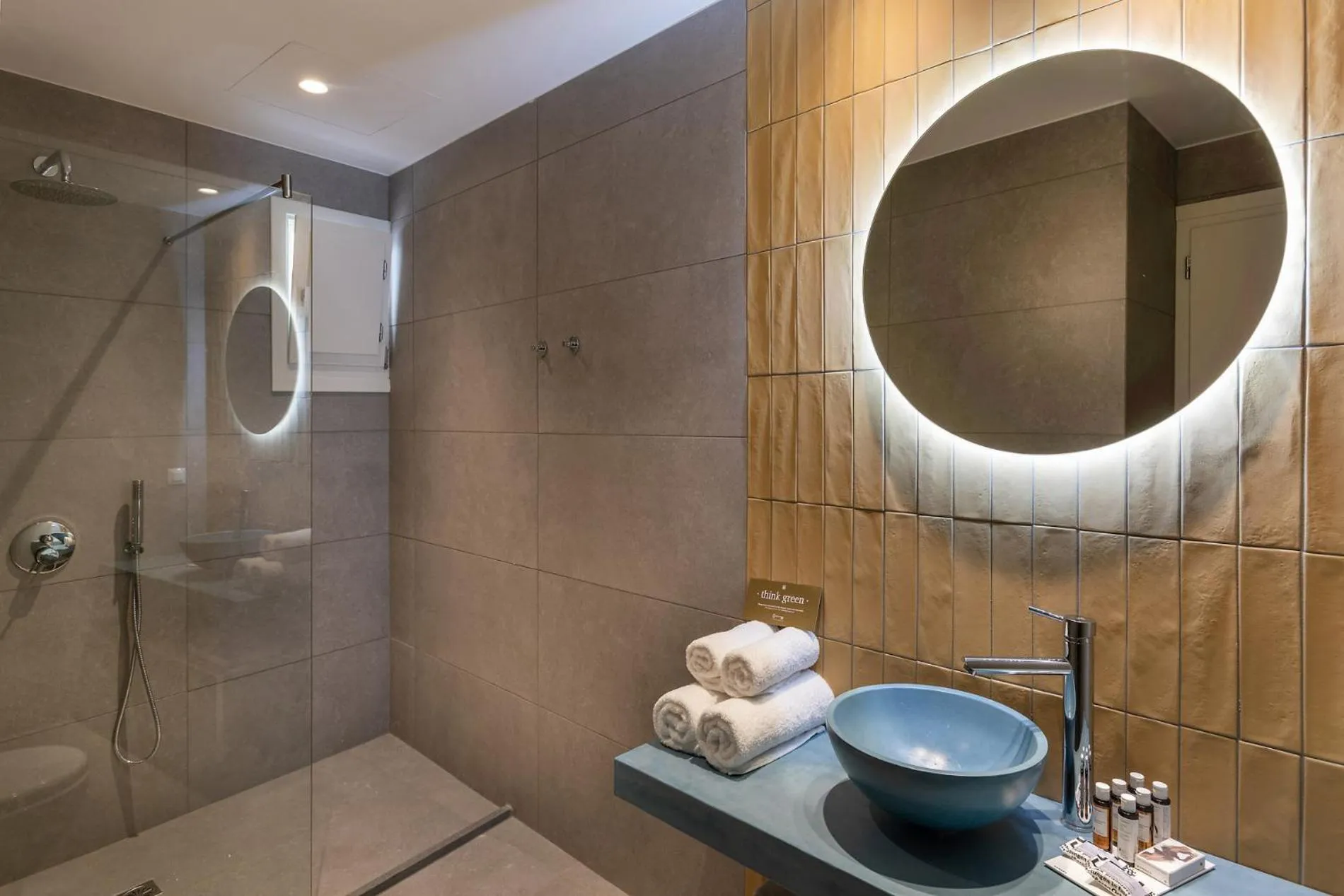 Bathroom in Secret View Hotel