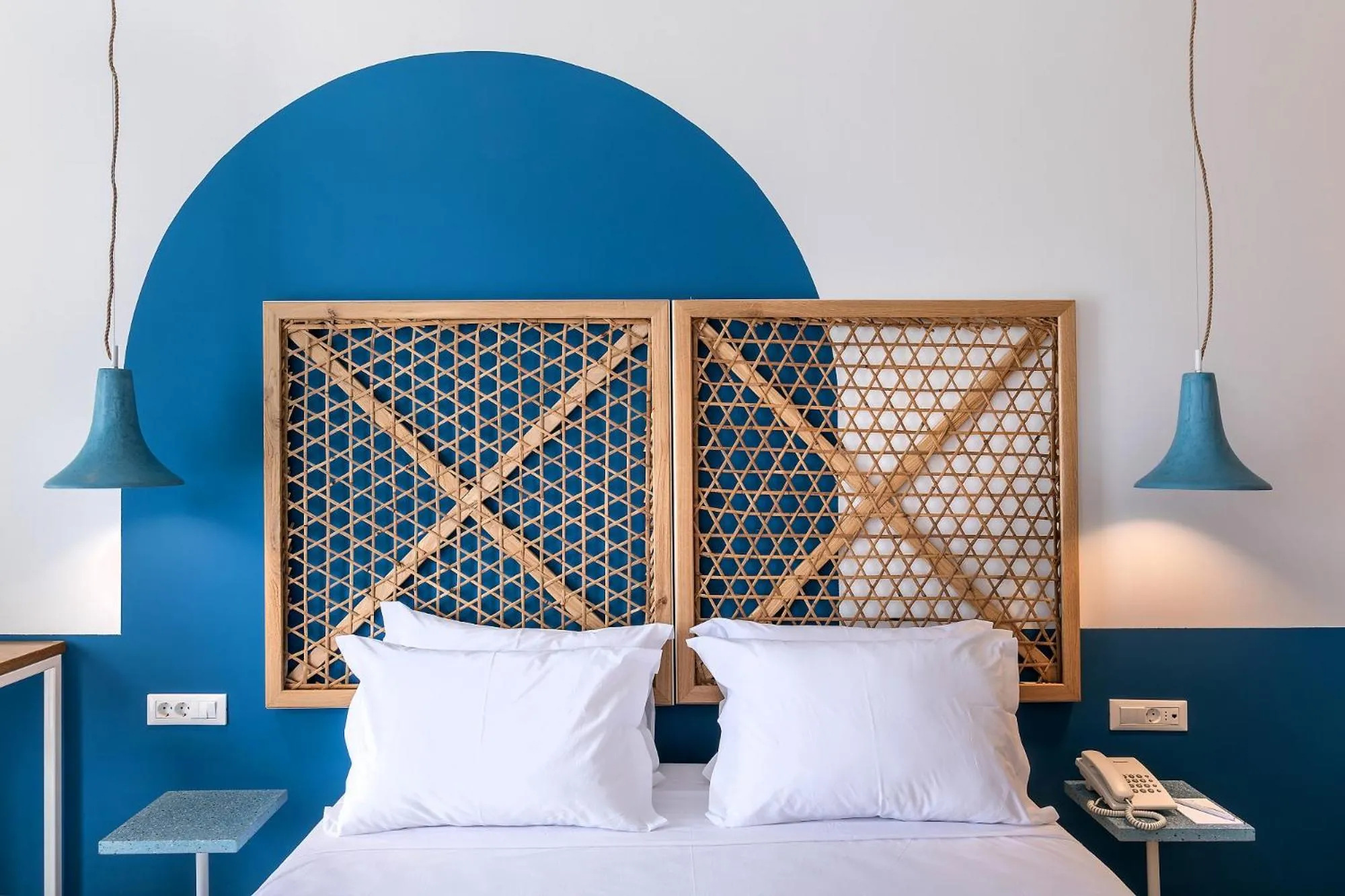 Bed in Secret View Hotel