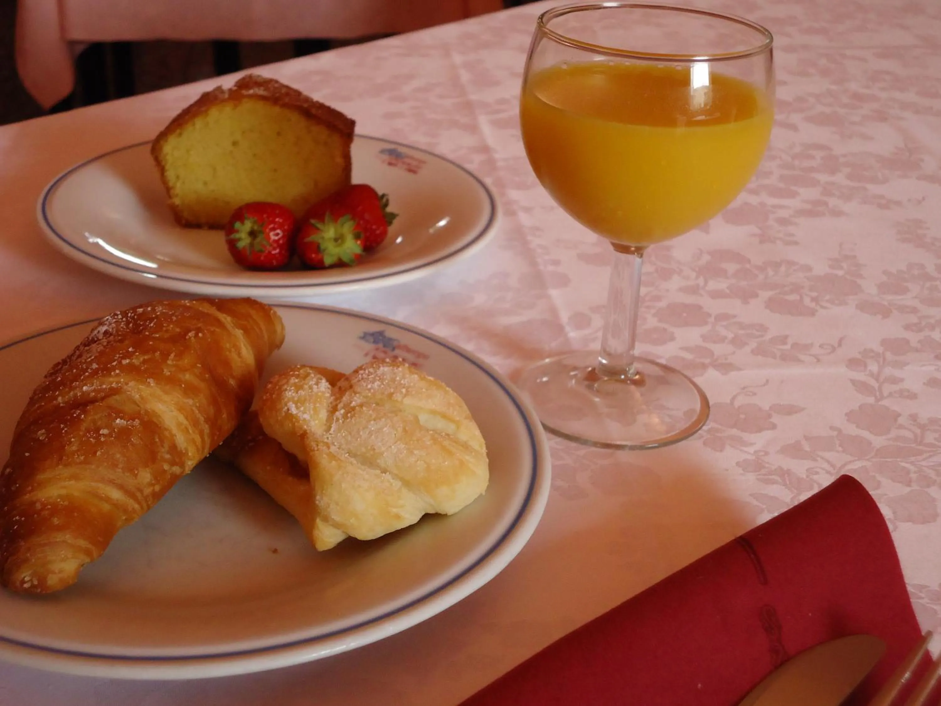 Breakfast in Albergo Roma
