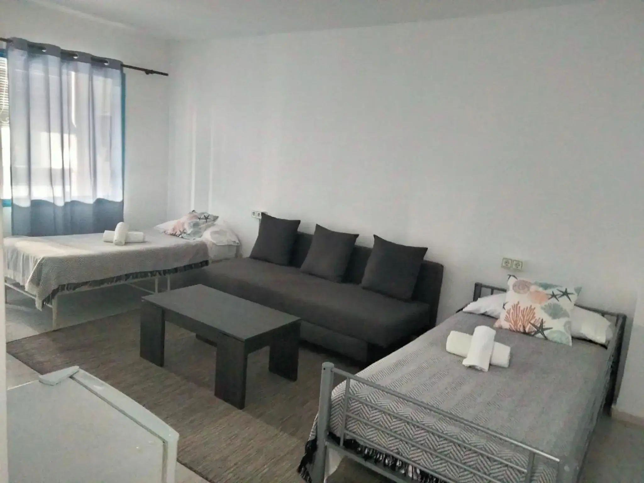 Standard Twin Room with Sofa in Coordenadas Ibiza Standard Twin Room with Sofa in Coordenadas Ibiza