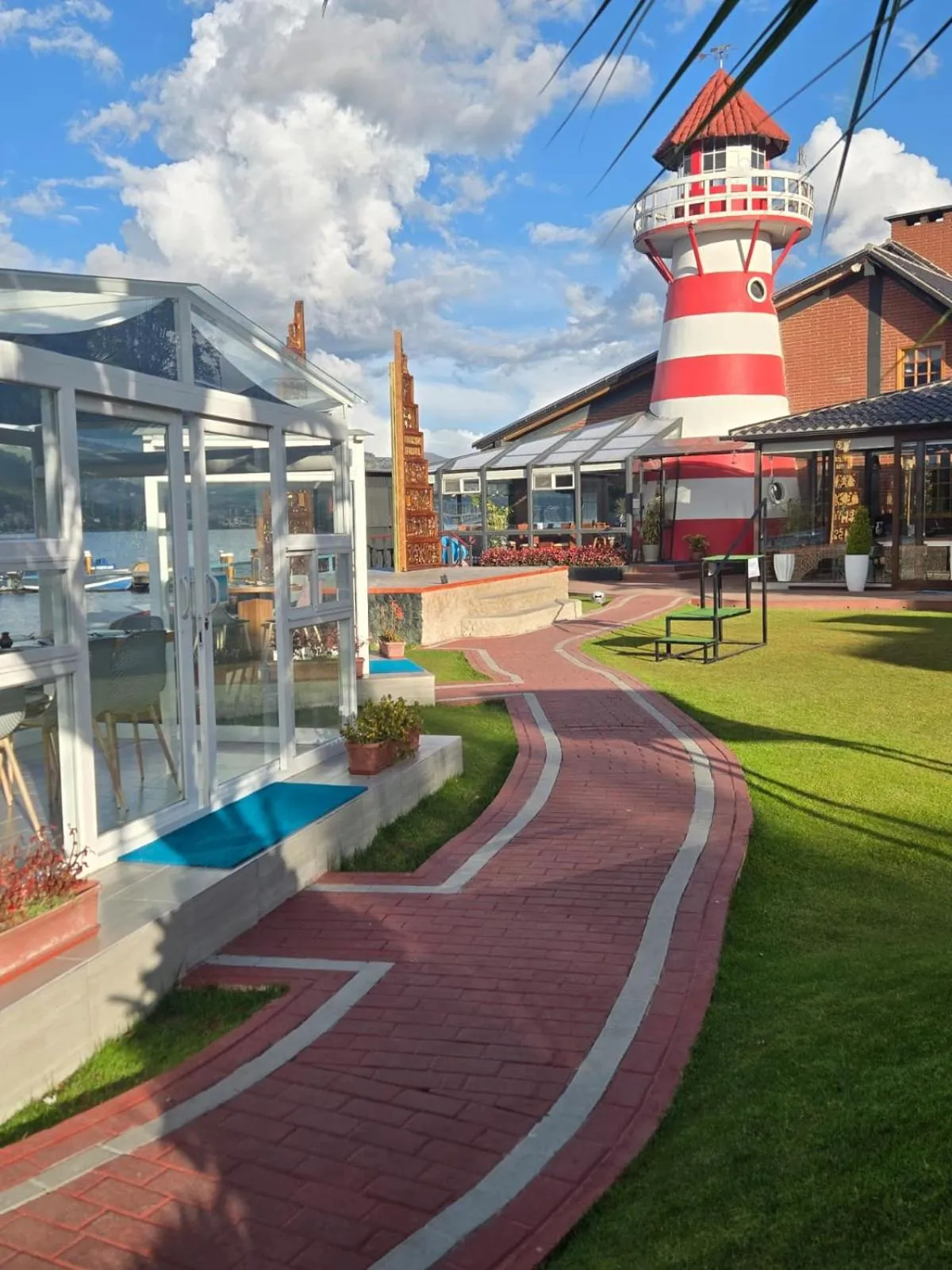 Puertolago Country Inn & Resort