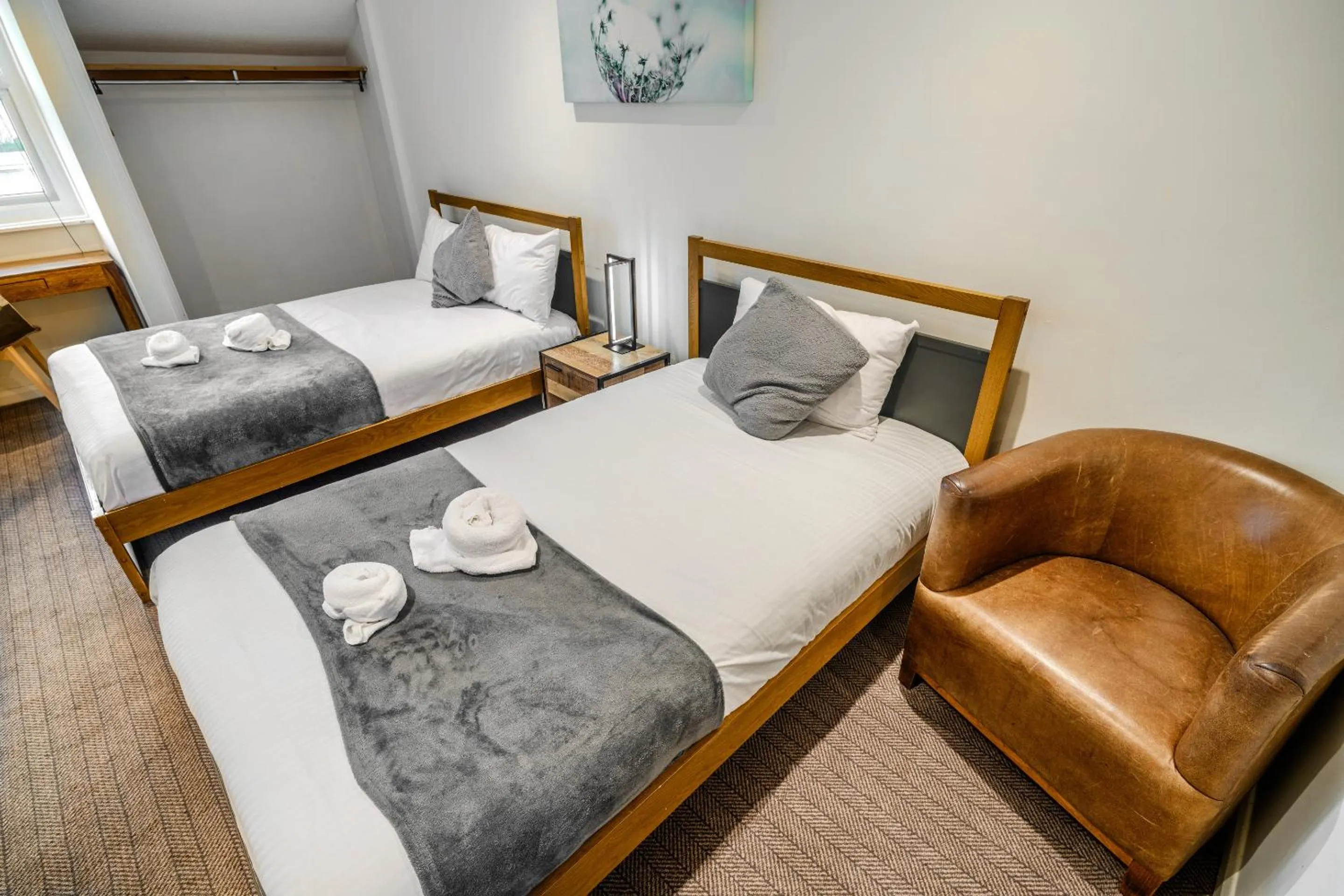 Bedroom, Bed in The Victoria Inn