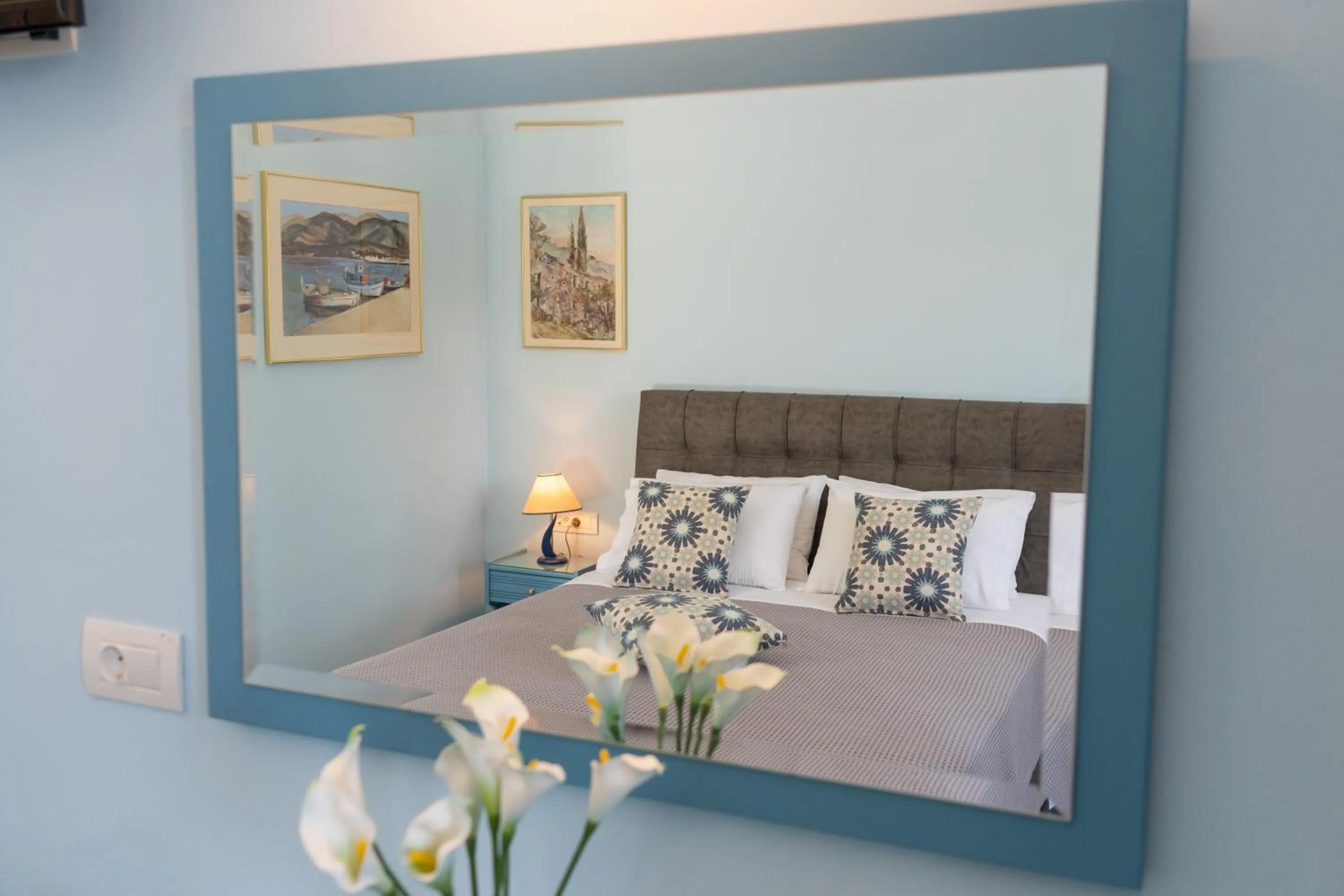 Bedroom, Bed in Prince Studios