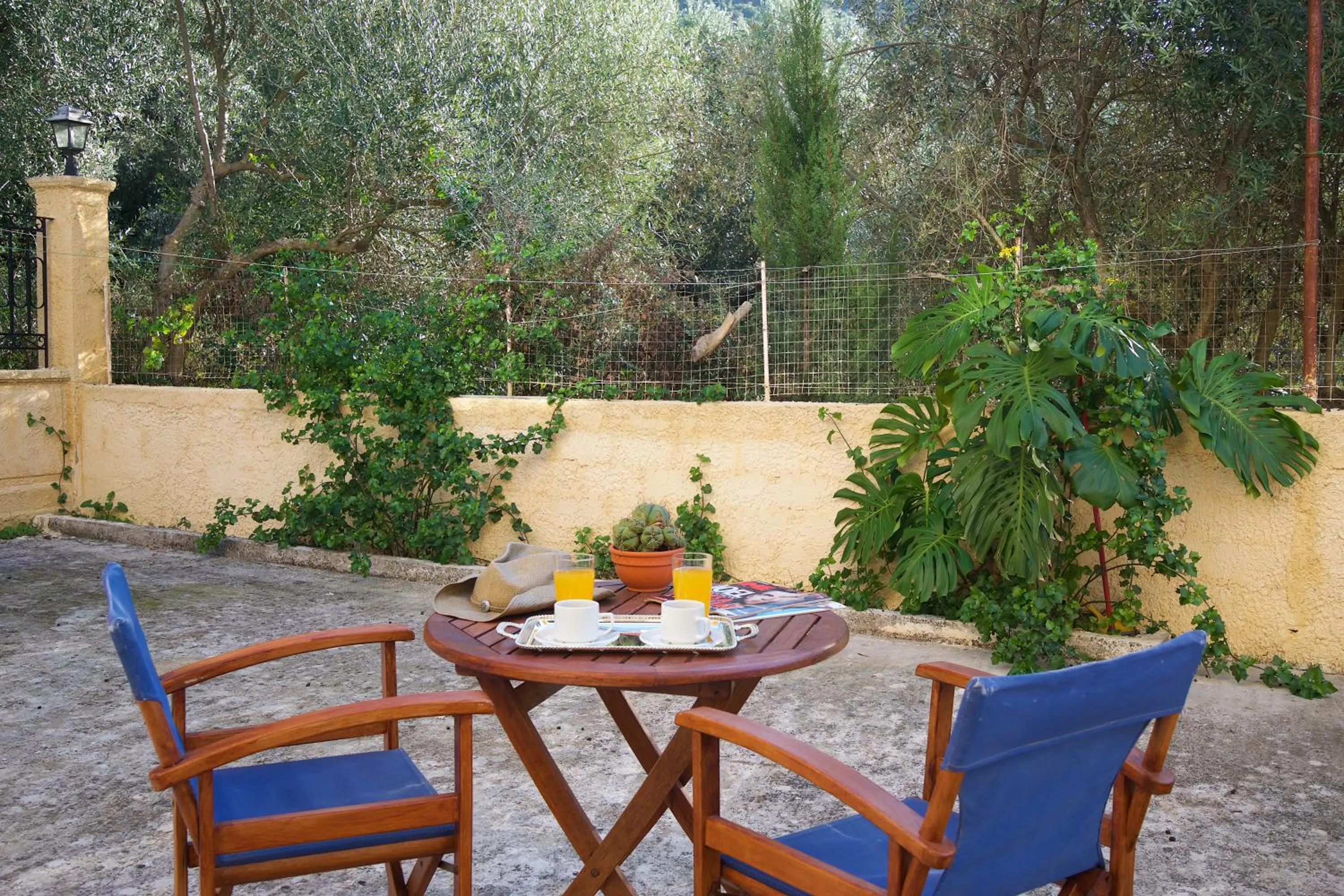 Patio in Prince Studios