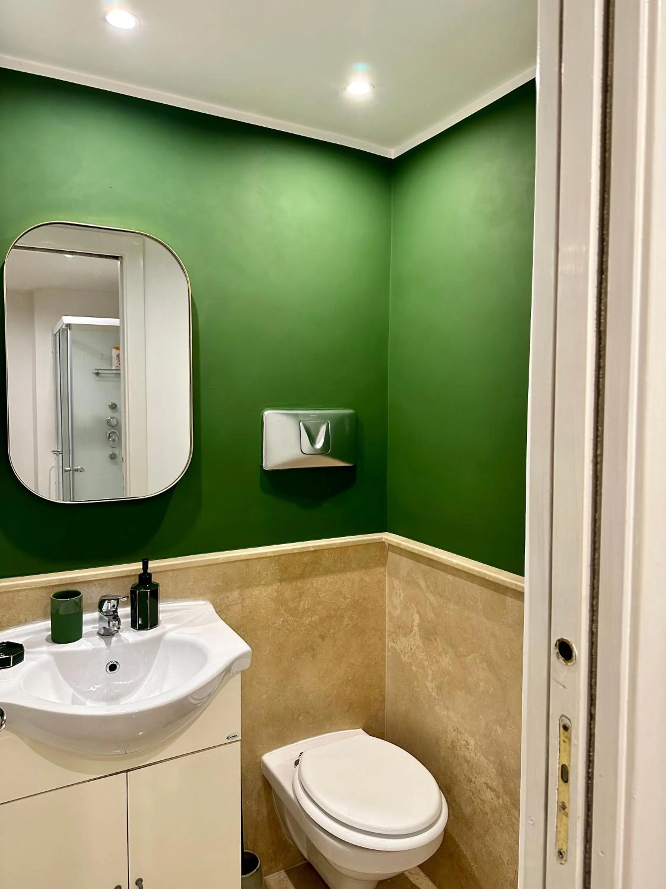 Bathroom in Santa Clara Suite