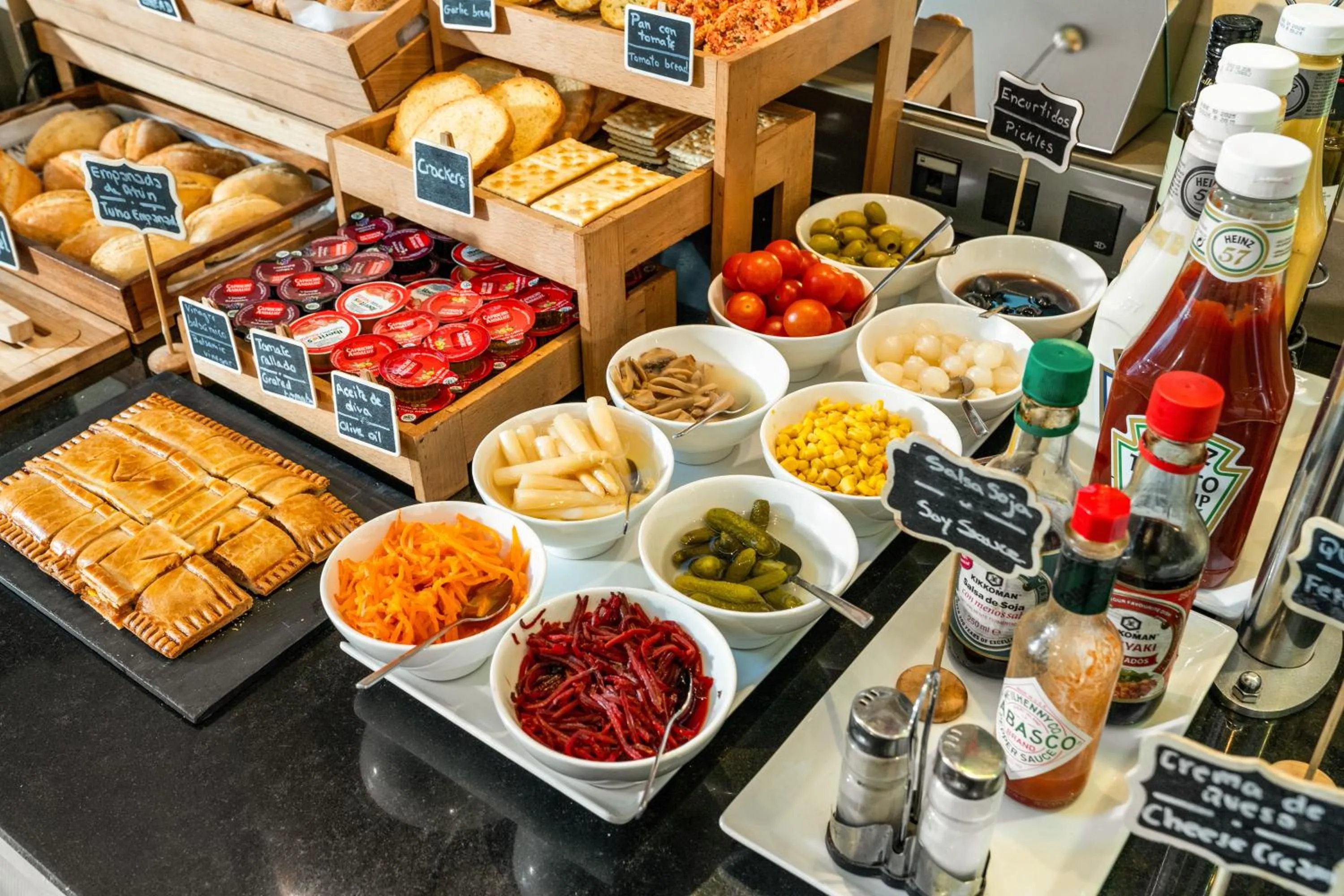 Breakfast in Hotel Indigo Barcelona - Plaza Catalunya 4Sup by IHG