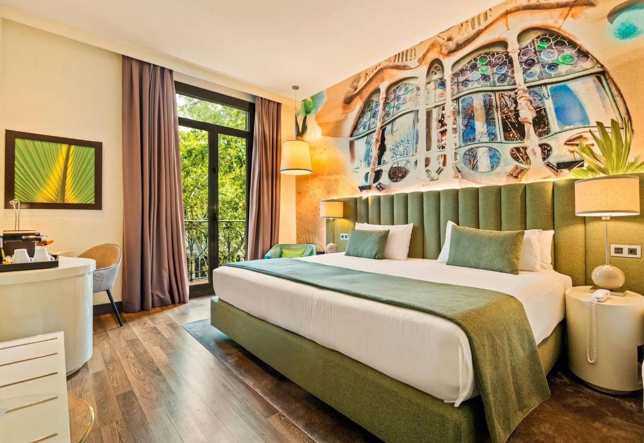 Photo of the whole room, Bed in Hotel Indigo Barcelona - Plaza Catalunya 4Sup by IHG