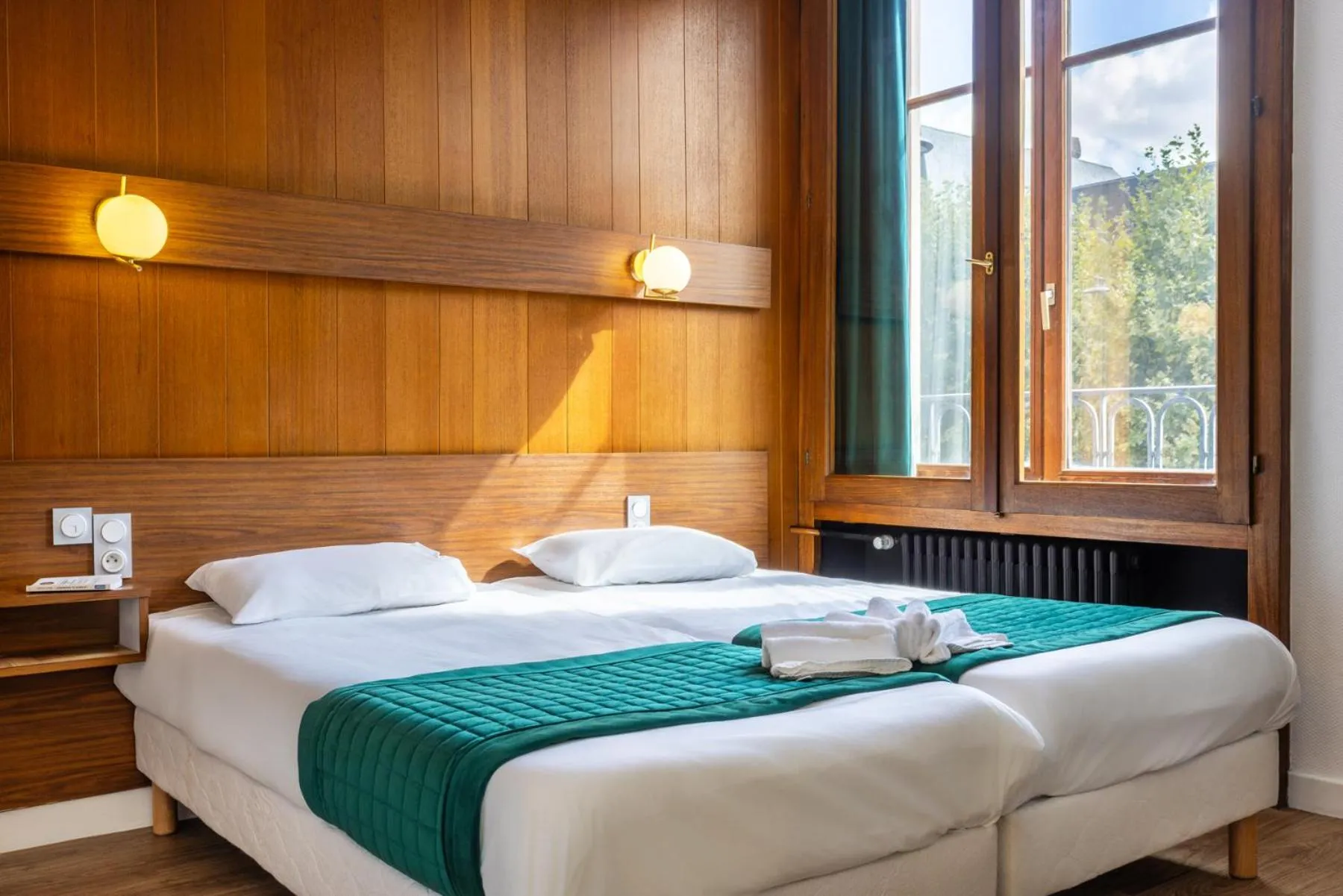 Bed in Hotel Bristol Metz Centre Gare