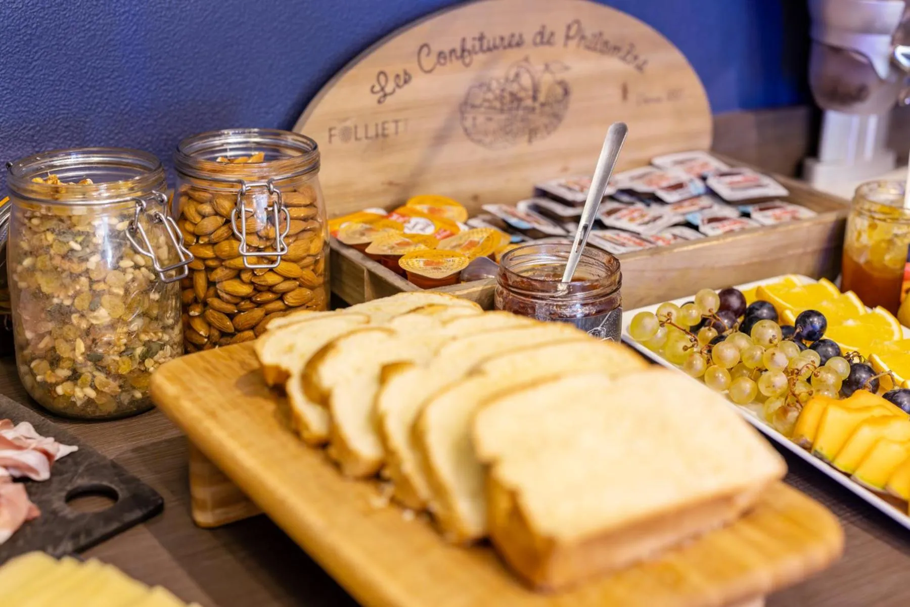 Breakfast in Hotel Bristol Metz Centre Gare