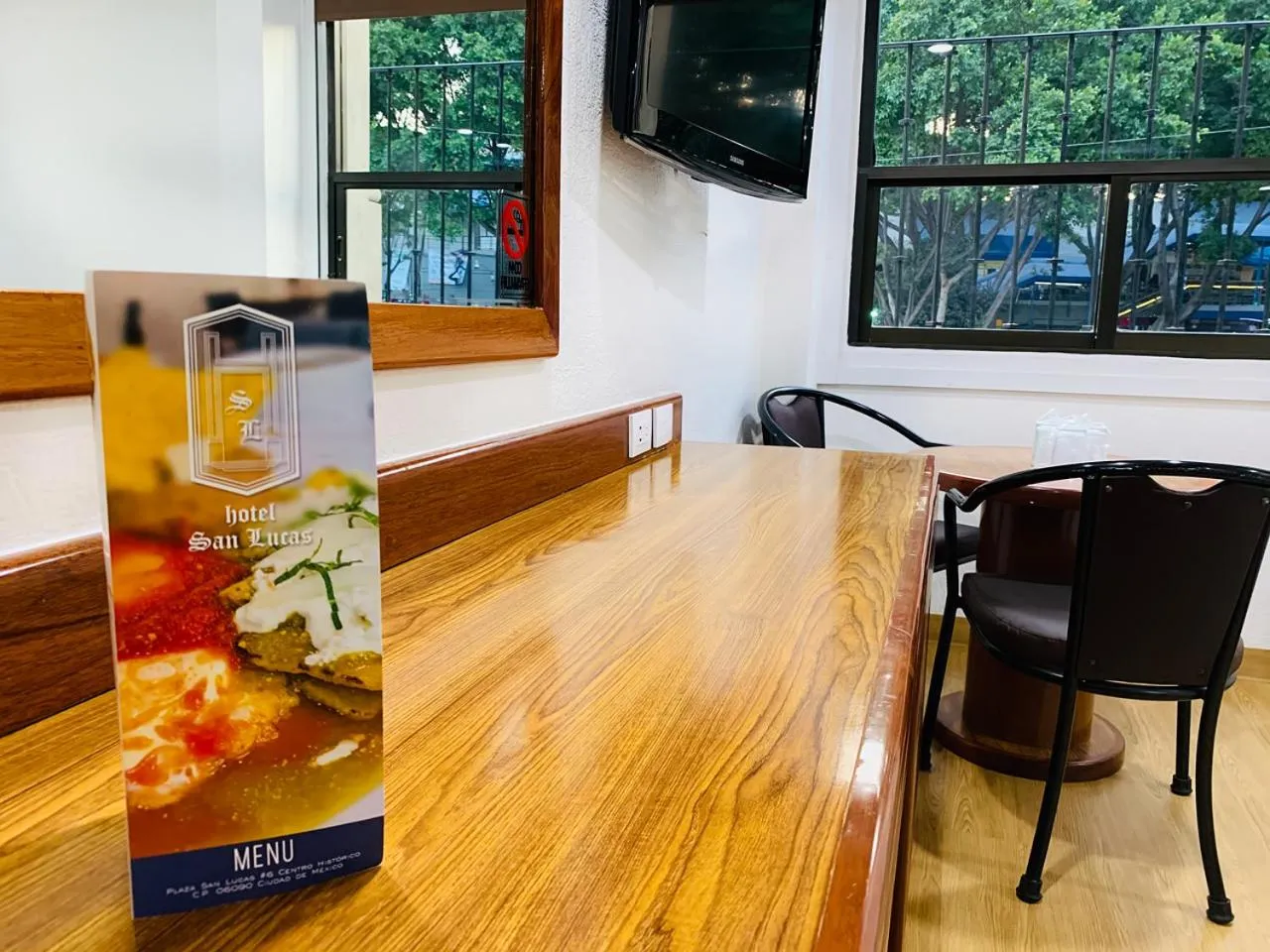 Seating area in Hotel San Lucas