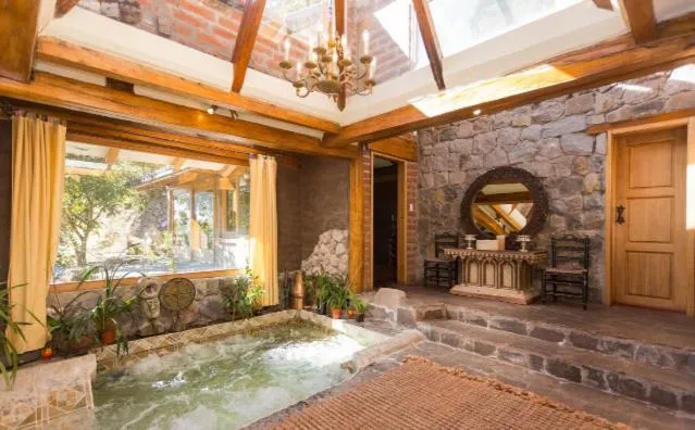 Hot Tub in Hacienda Rumiloma