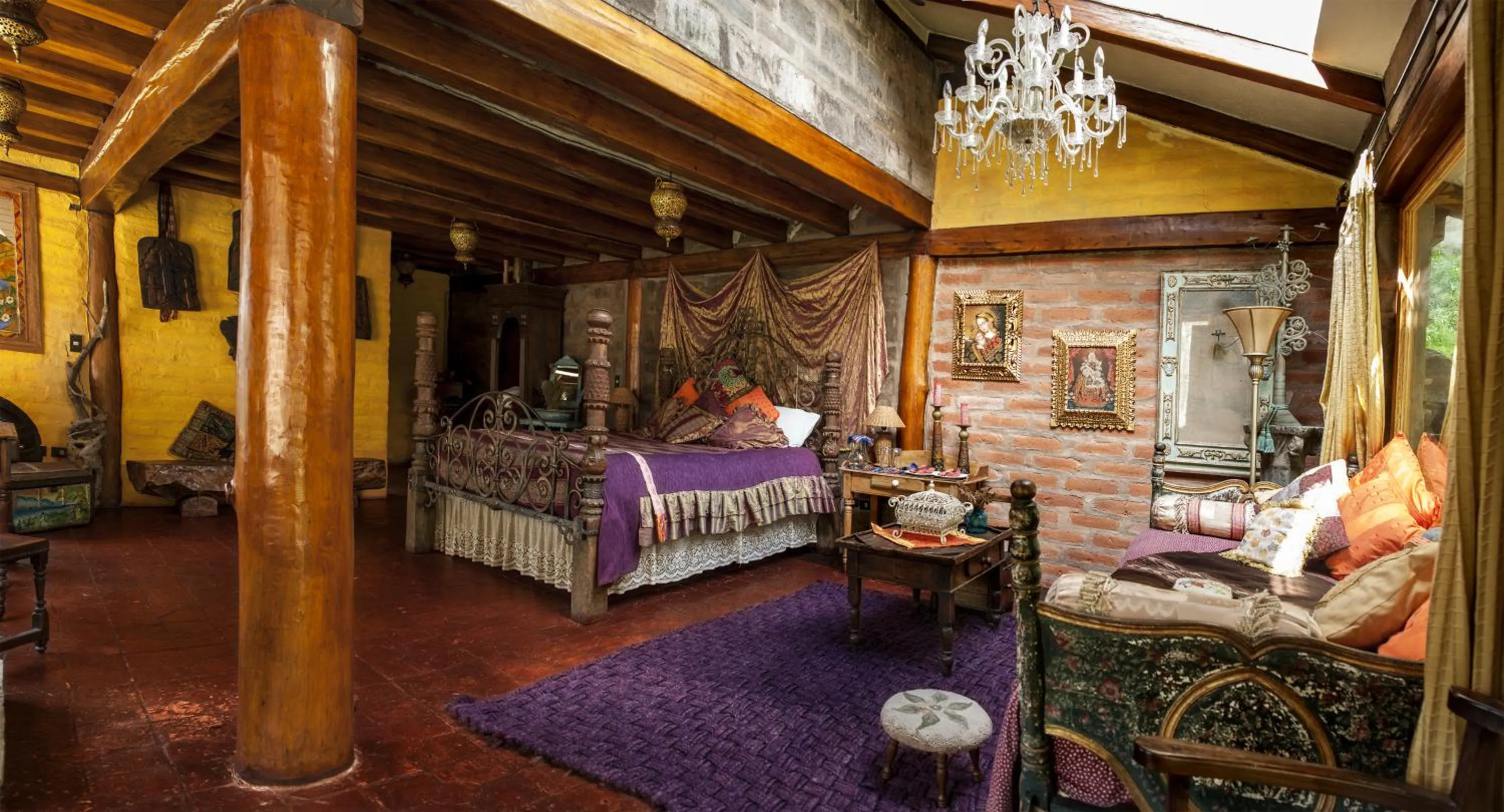 Bed in Hacienda Rumiloma