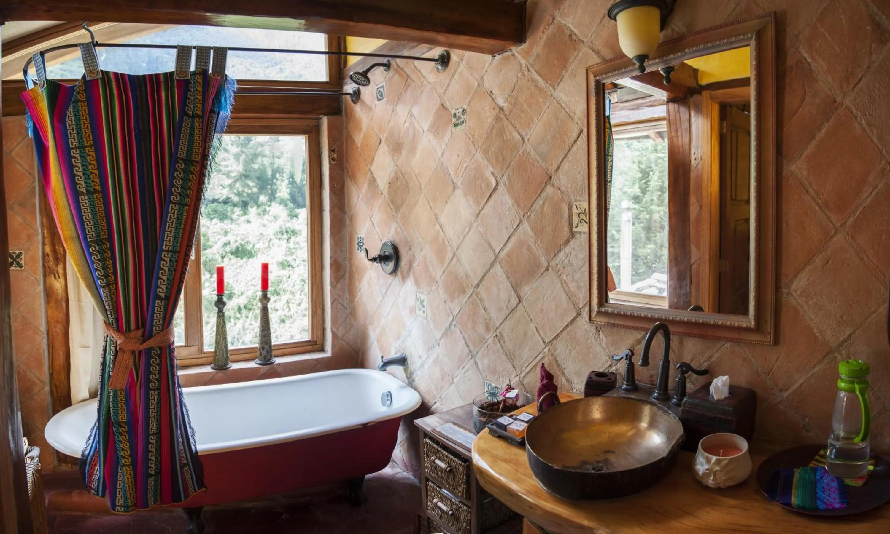 Bathroom in Hacienda Rumiloma