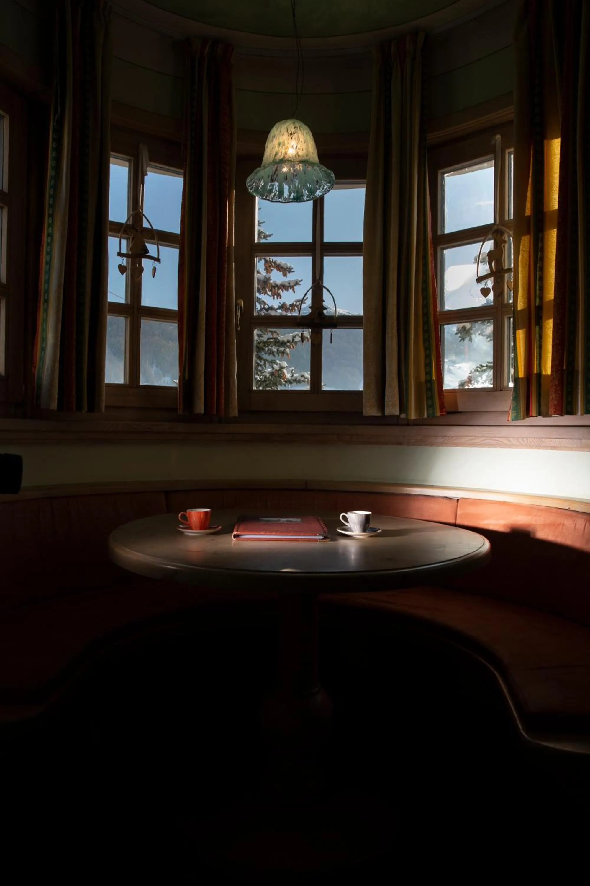 View (from property/room), Bathroom in Hotel "La Suisse"