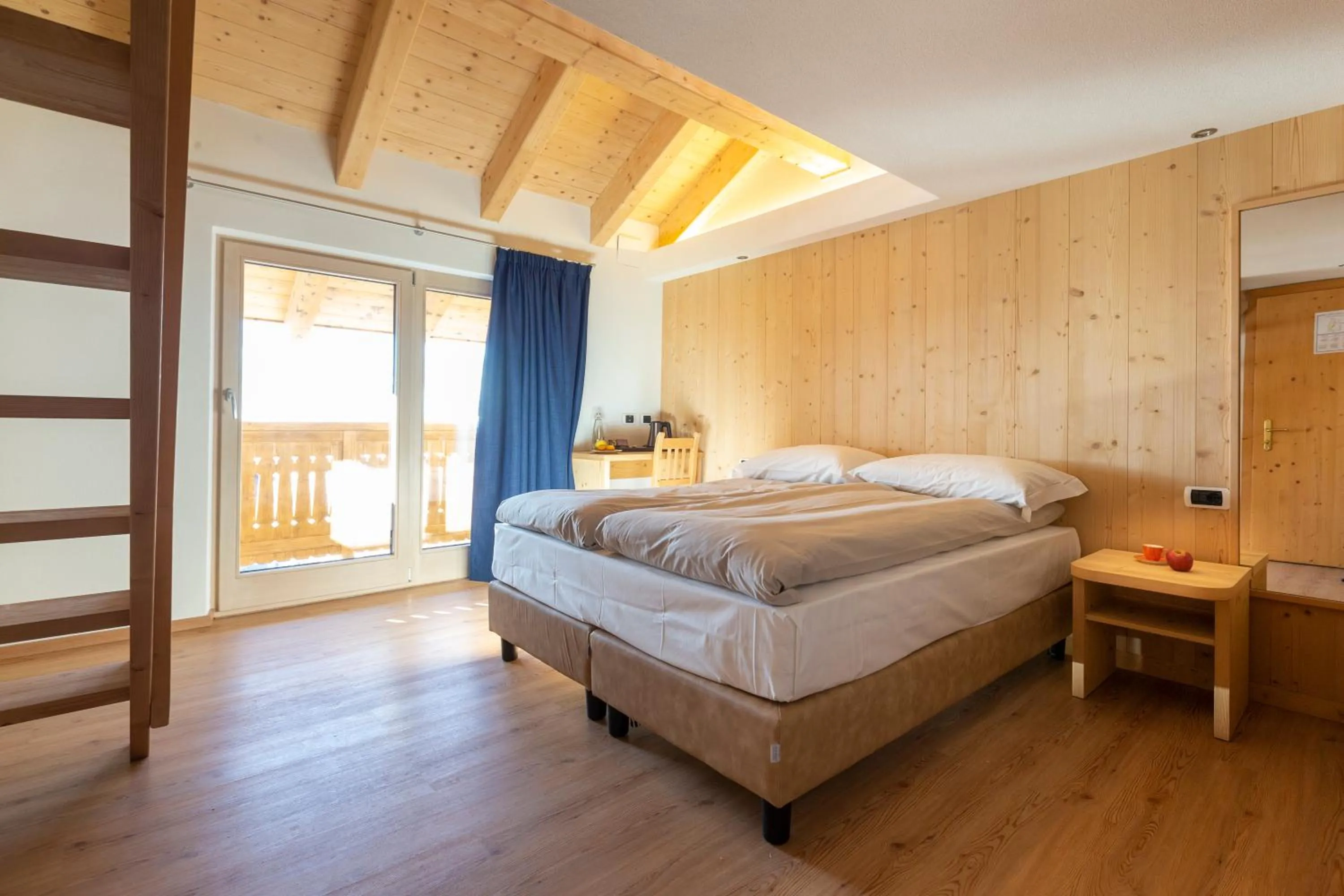 Bed in Hotel "La Suisse"