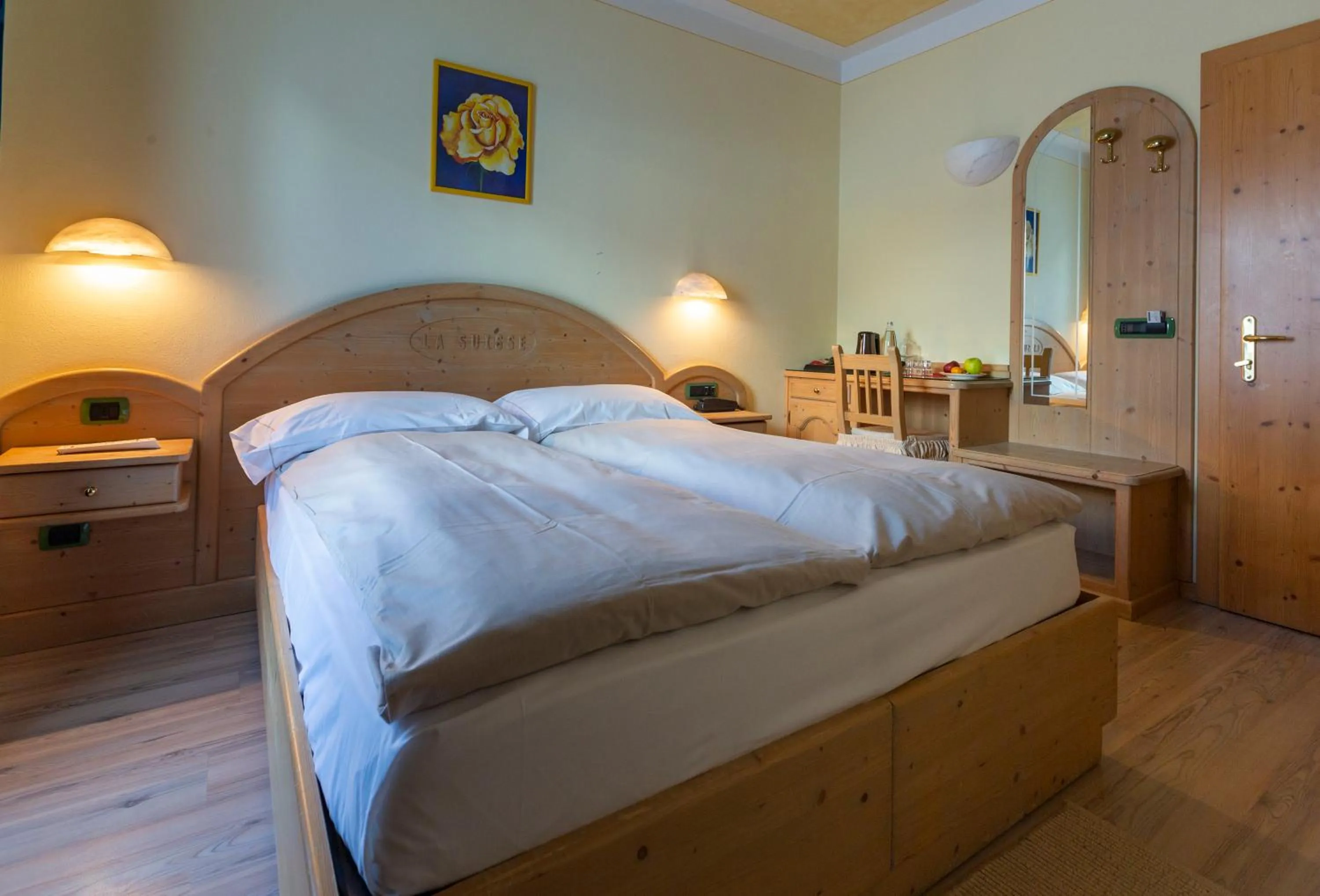 Bed in Hotel "La Suisse"