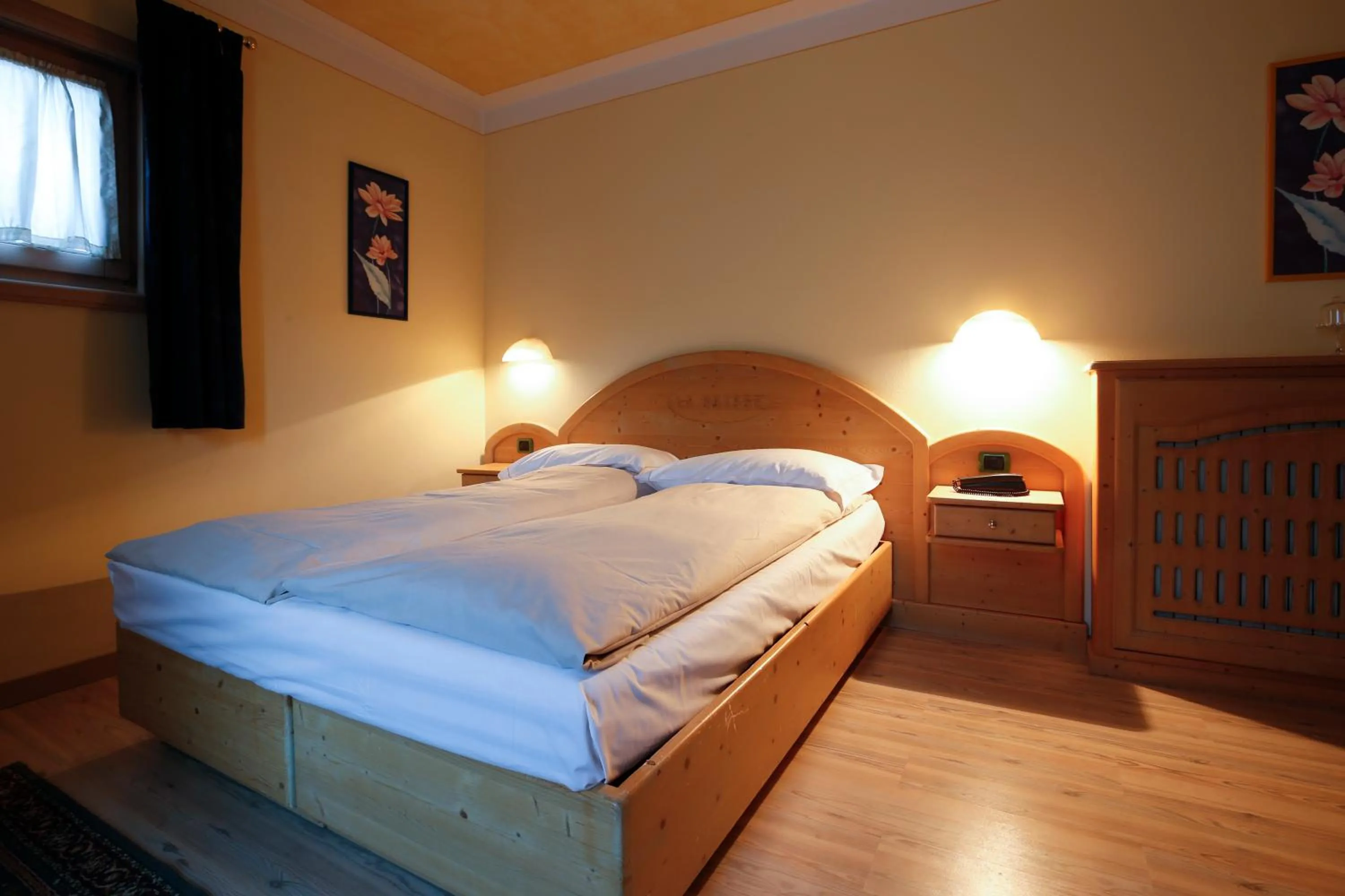 Bed in Hotel "La Suisse"