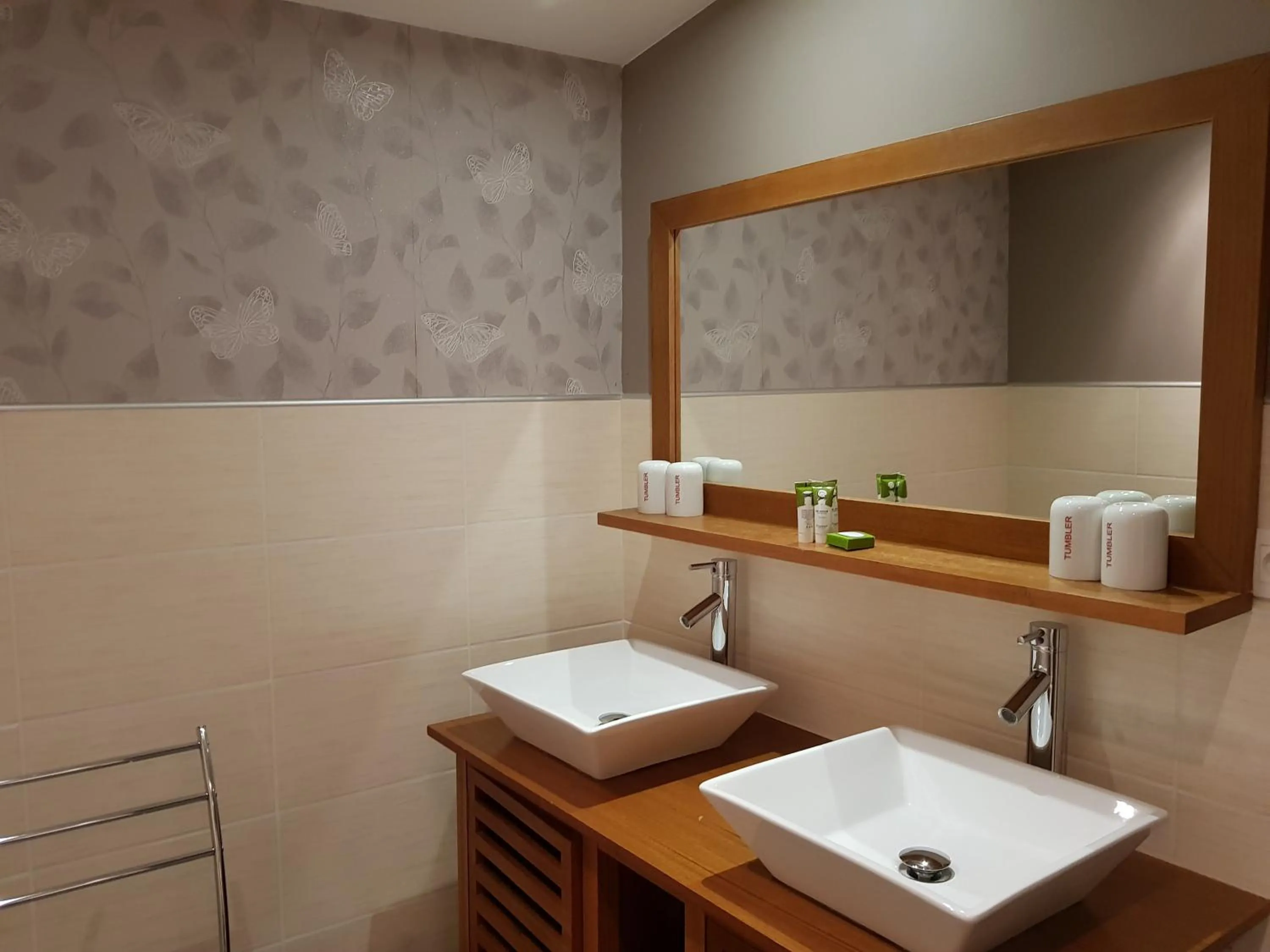 Bathroom in B&B Les Grillons