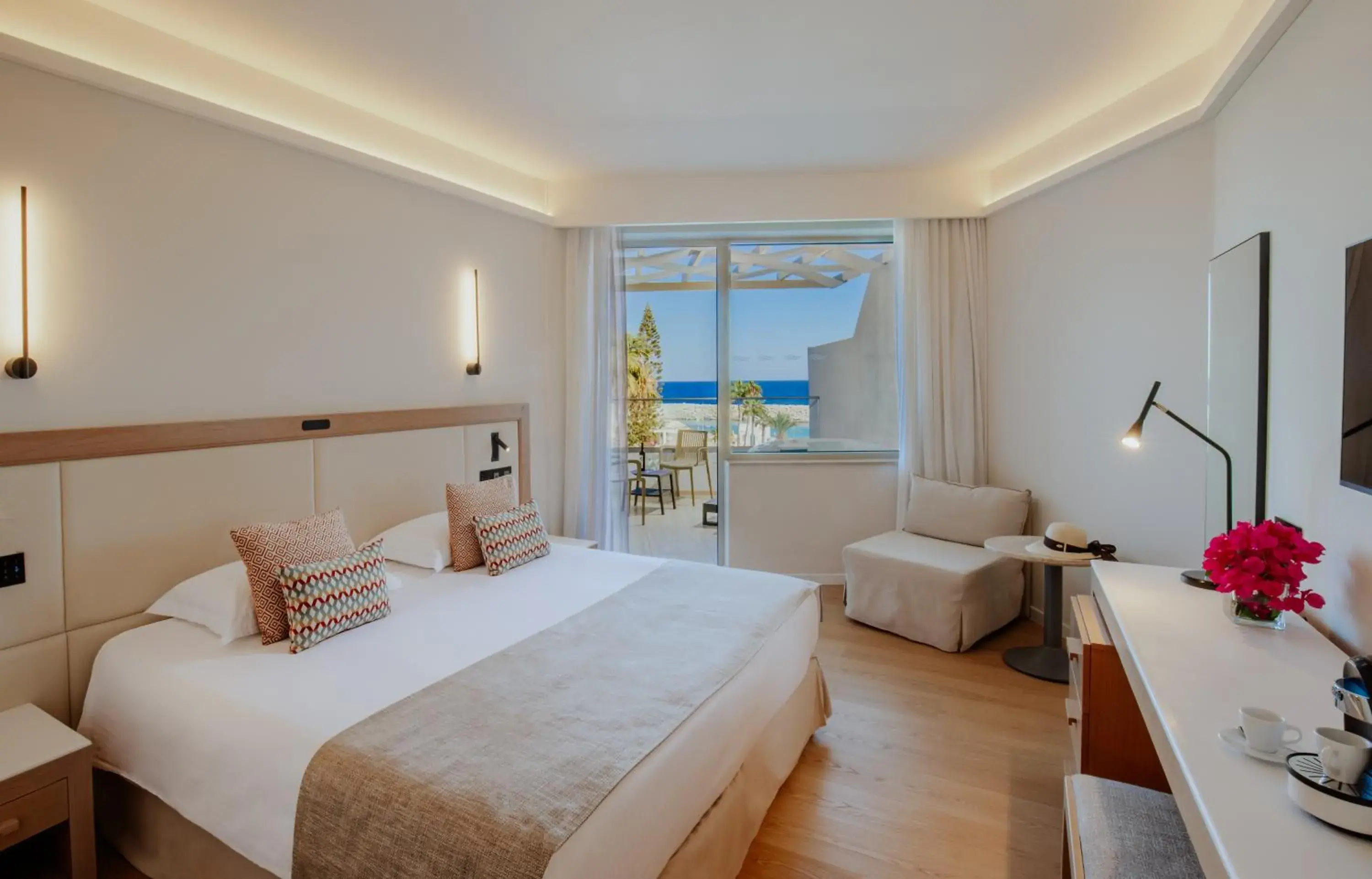 Superior Sea View with Outdoor Spa Bath in Golden Coast Beach Hotel Superior Sea View with Outdoor Spa Bath in Golden Coast Beach Hotel