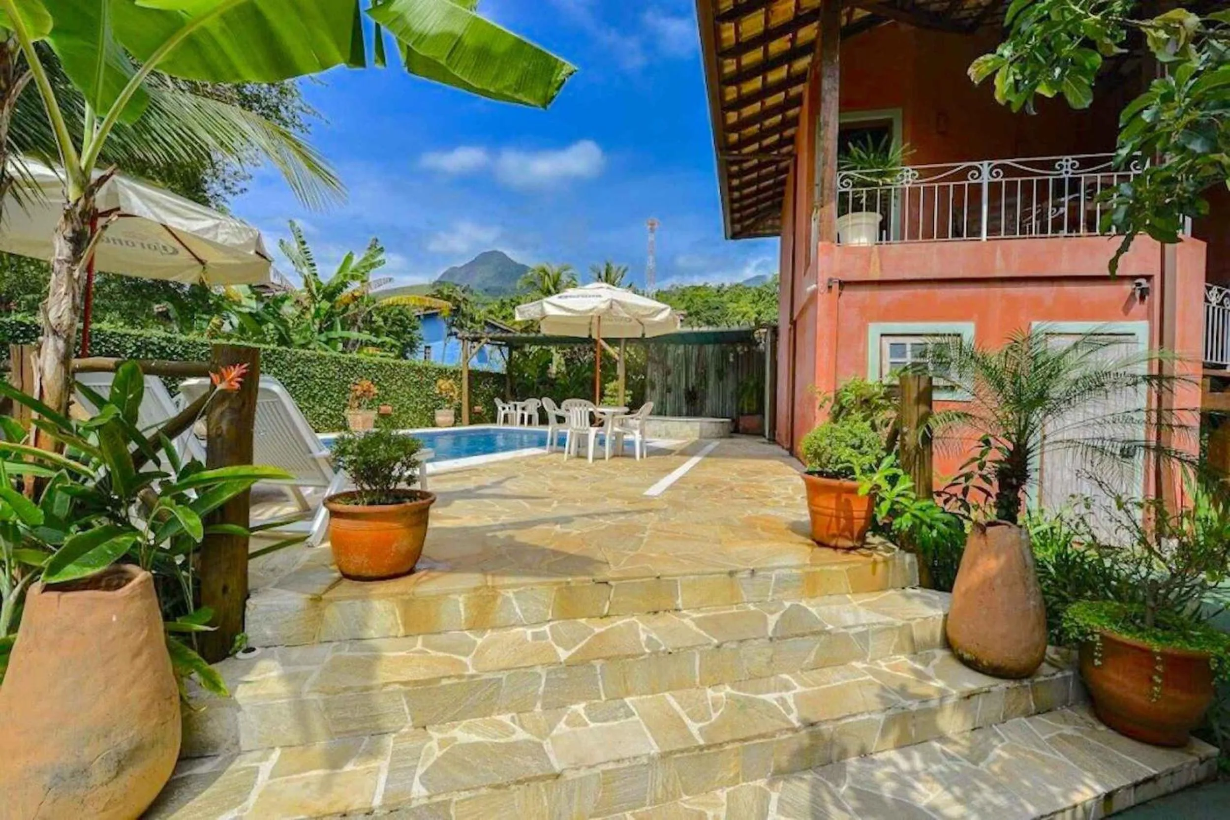 Property building in VELINN Pousada Villa Caiçara