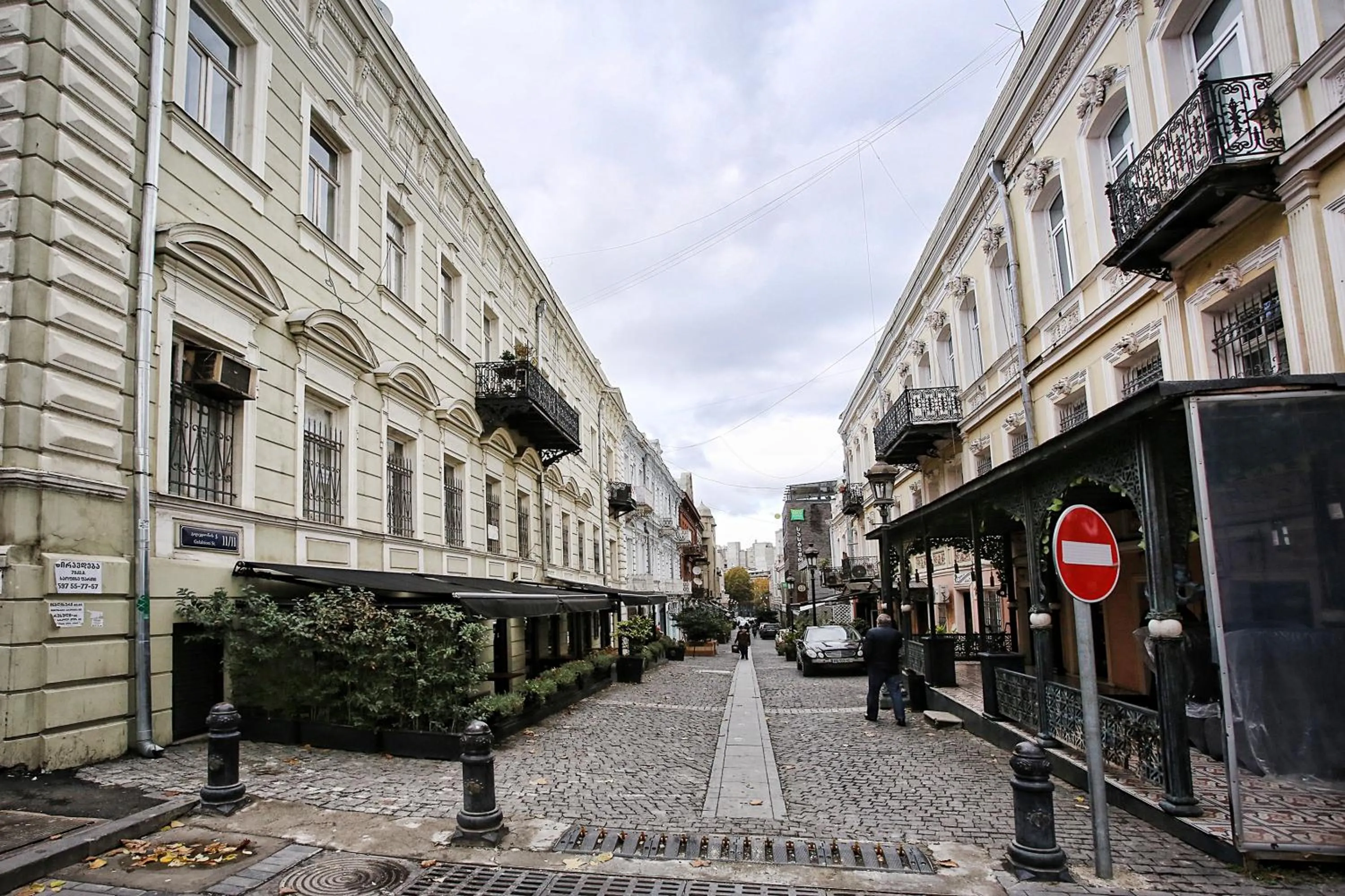 Property building in Paskunji Residence