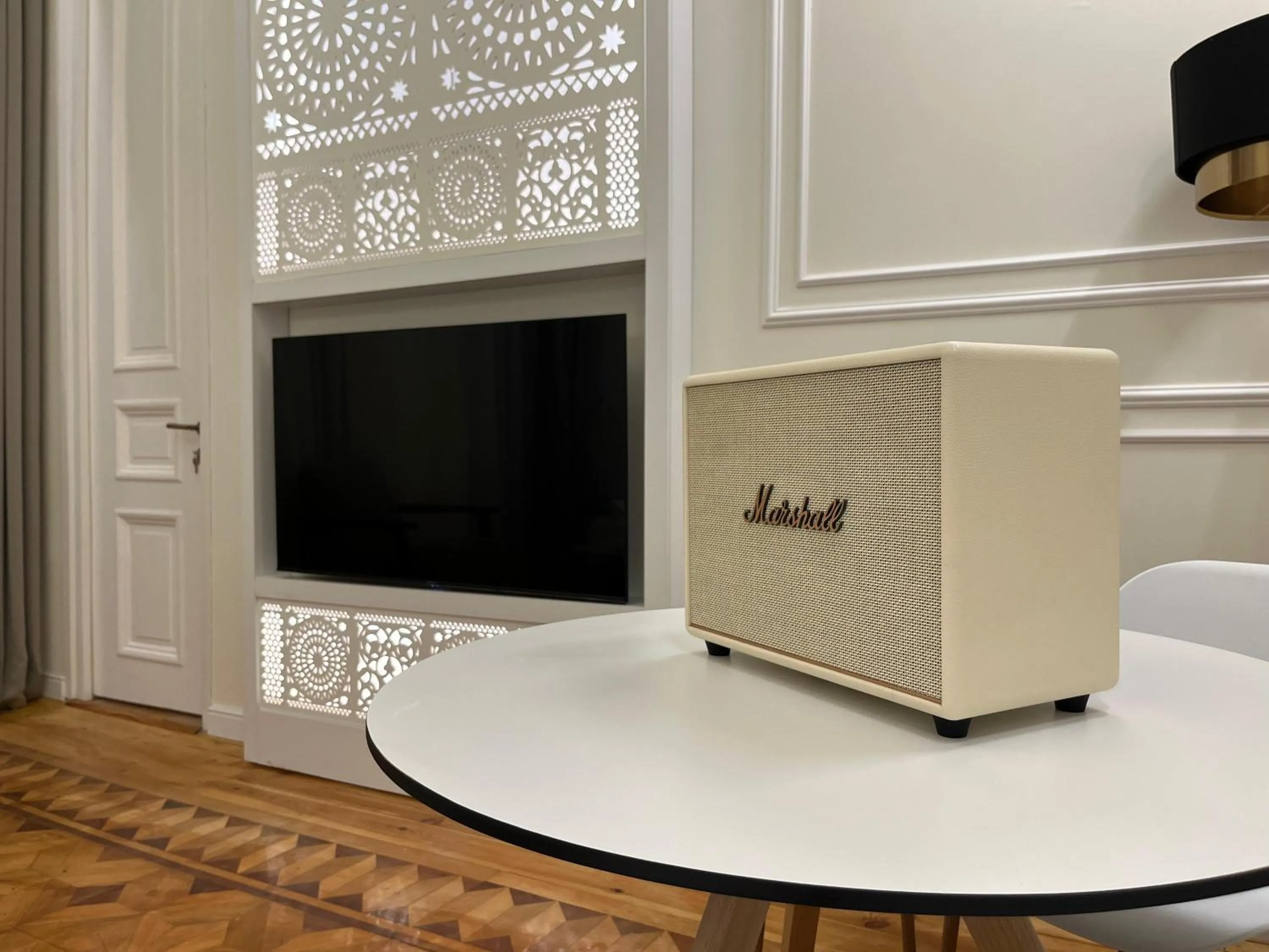 Communal lounge/ TV room in Paskunji Residence