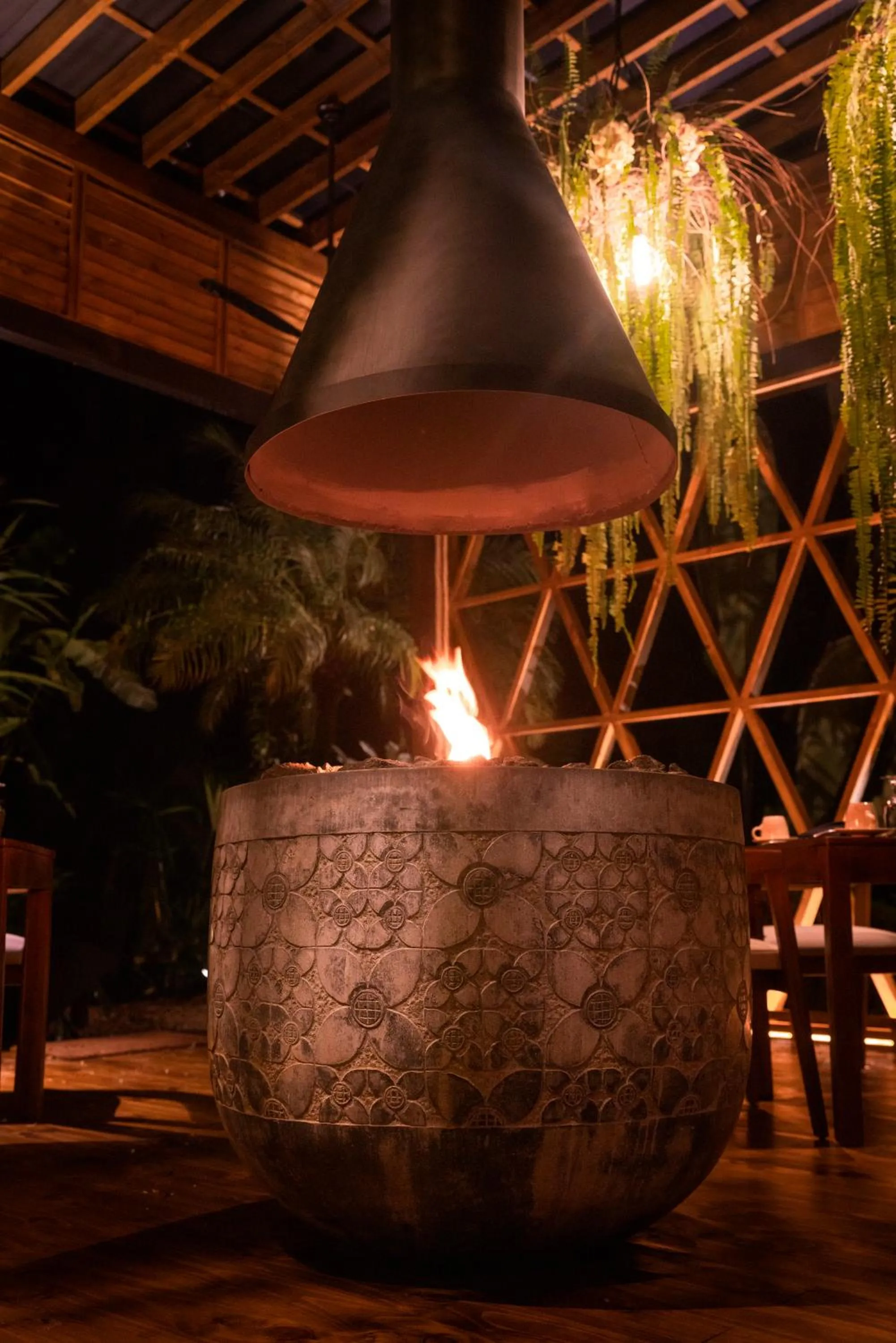 Restaurant/places to eat in Oxygen Jungle Villas & Spa