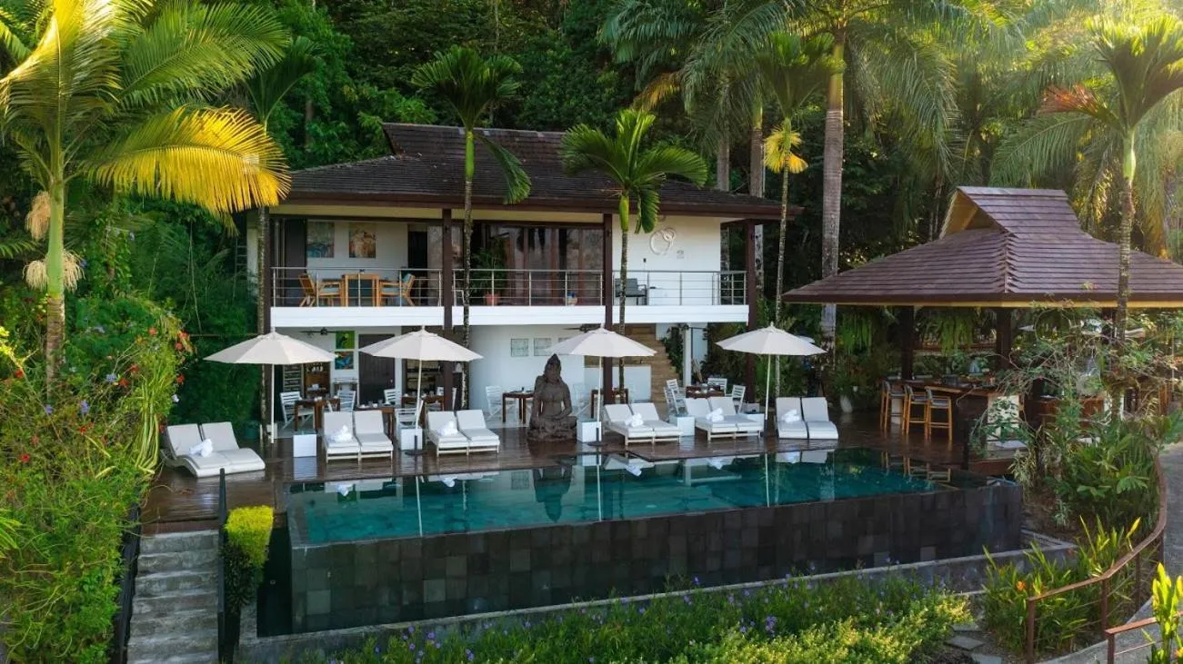 Swimming pool in Oxygen Jungle Villas & Spa