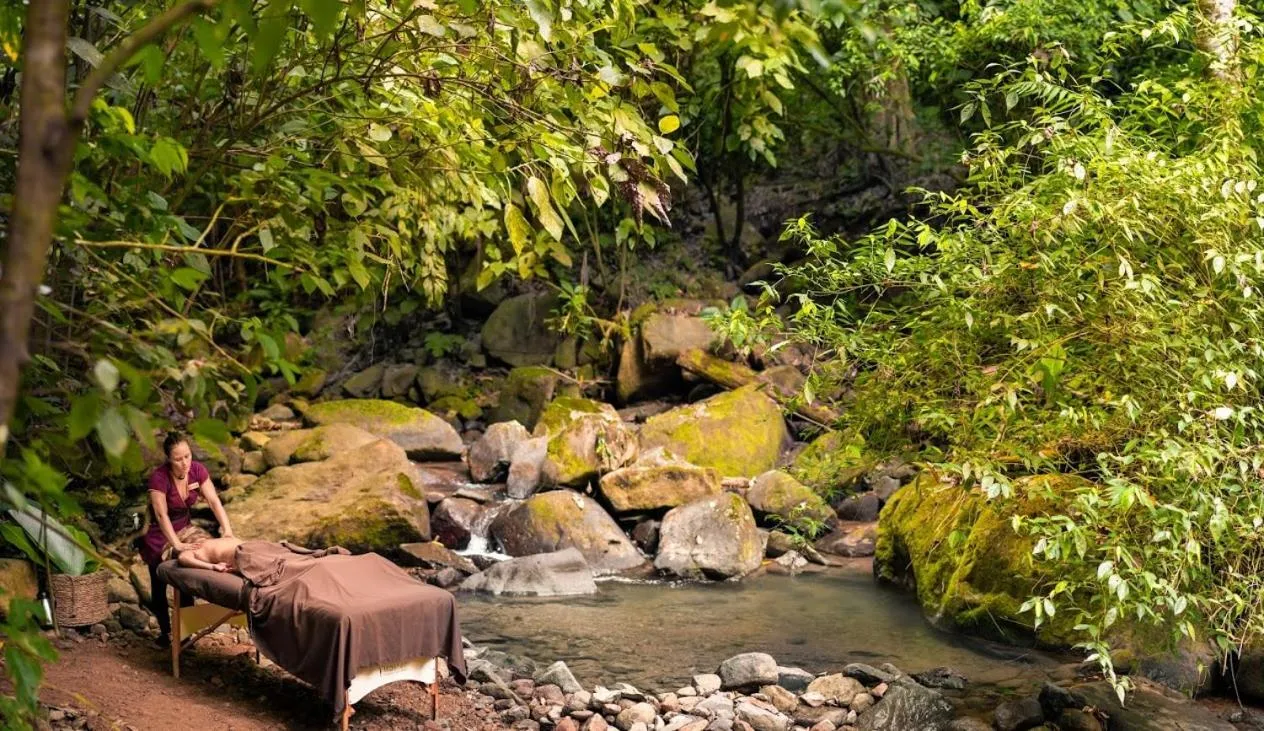 Spa and wellness centre/facilities in Oxygen Jungle Villas & Spa