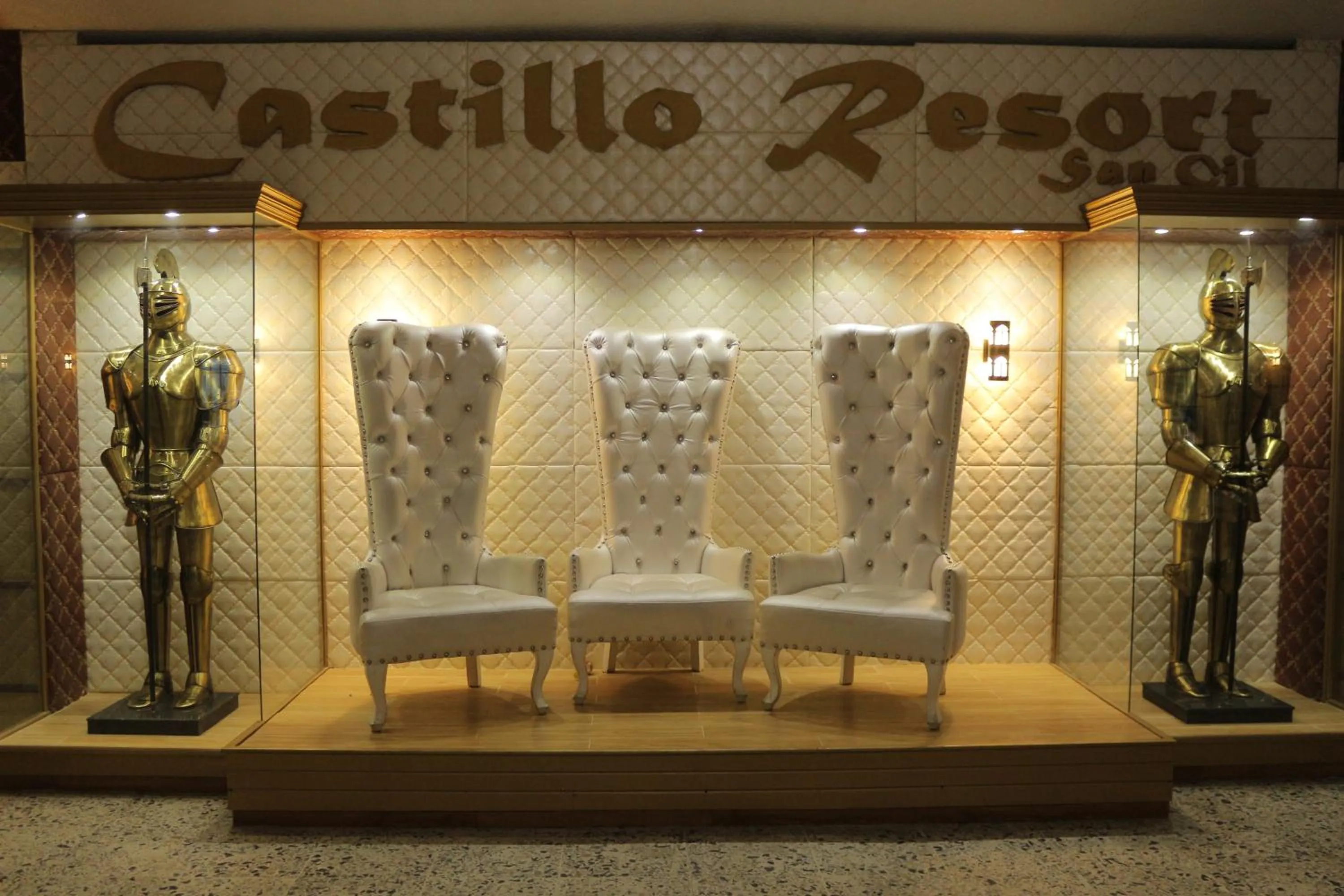 Restaurant/places to eat in Hotel Castillo Resort