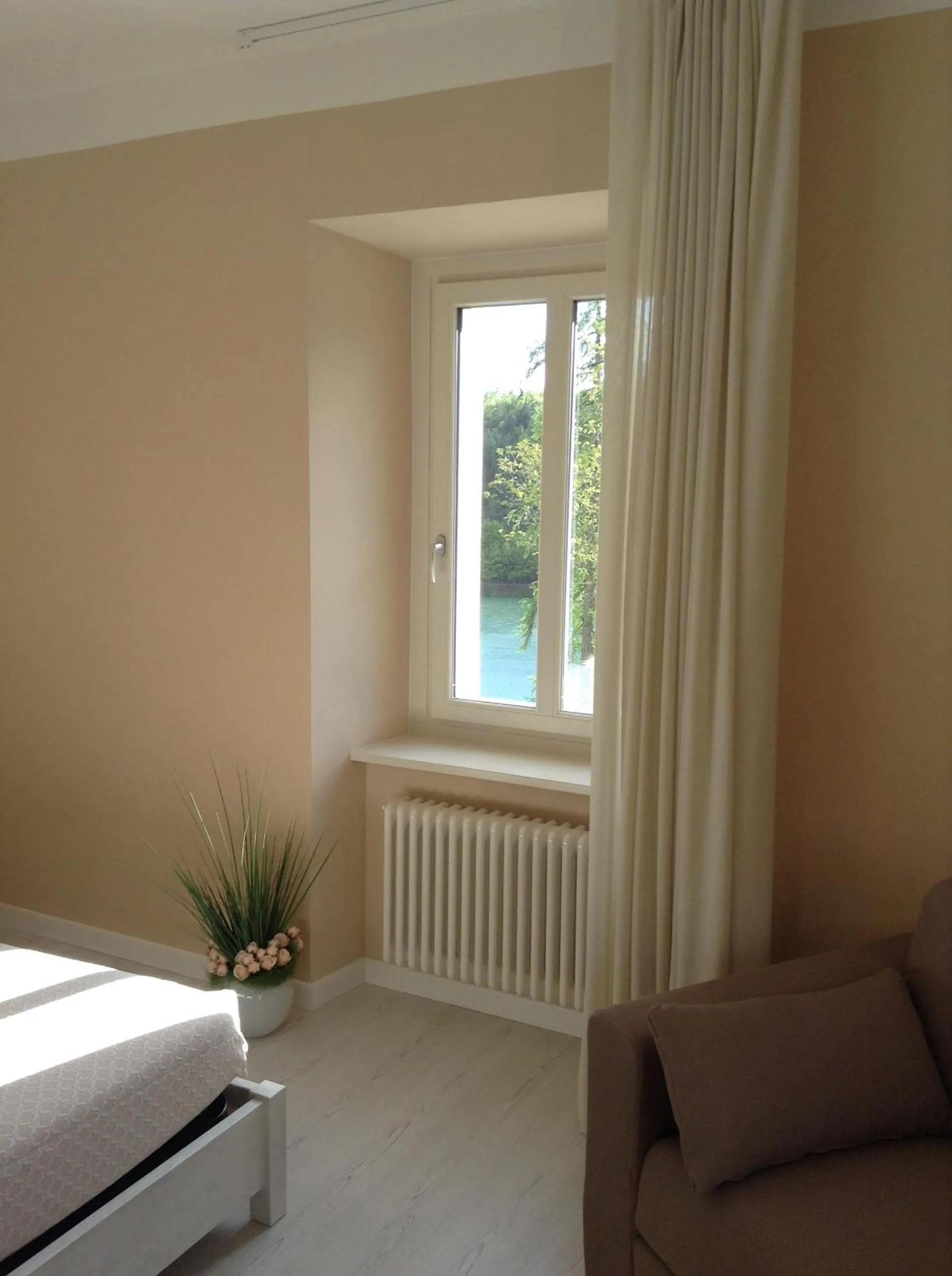 Photo of the whole room, Bed in Hotel du Lac Parc & Residence