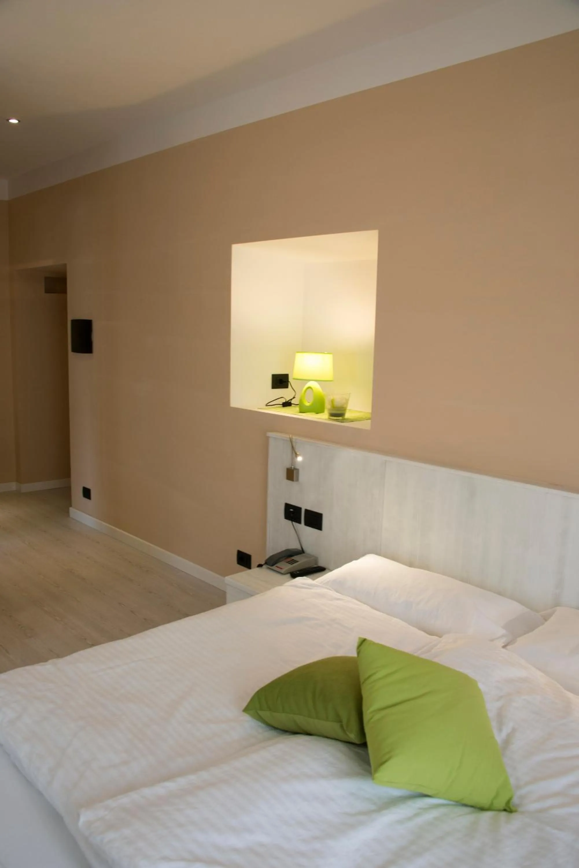 Bed in Hotel du Lac Parc & Residence