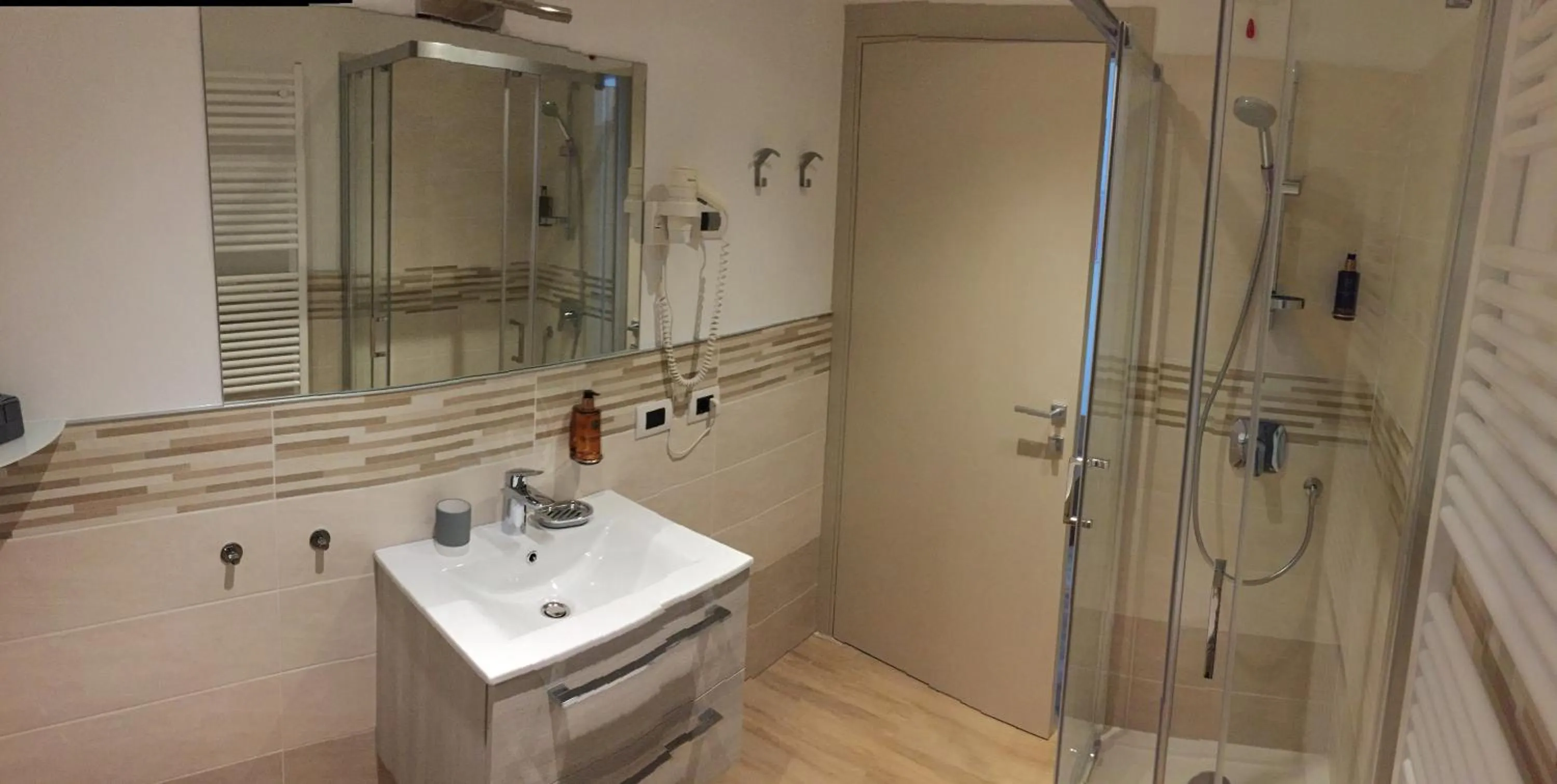 Bathroom in Hotel du Lac Parc & Residence