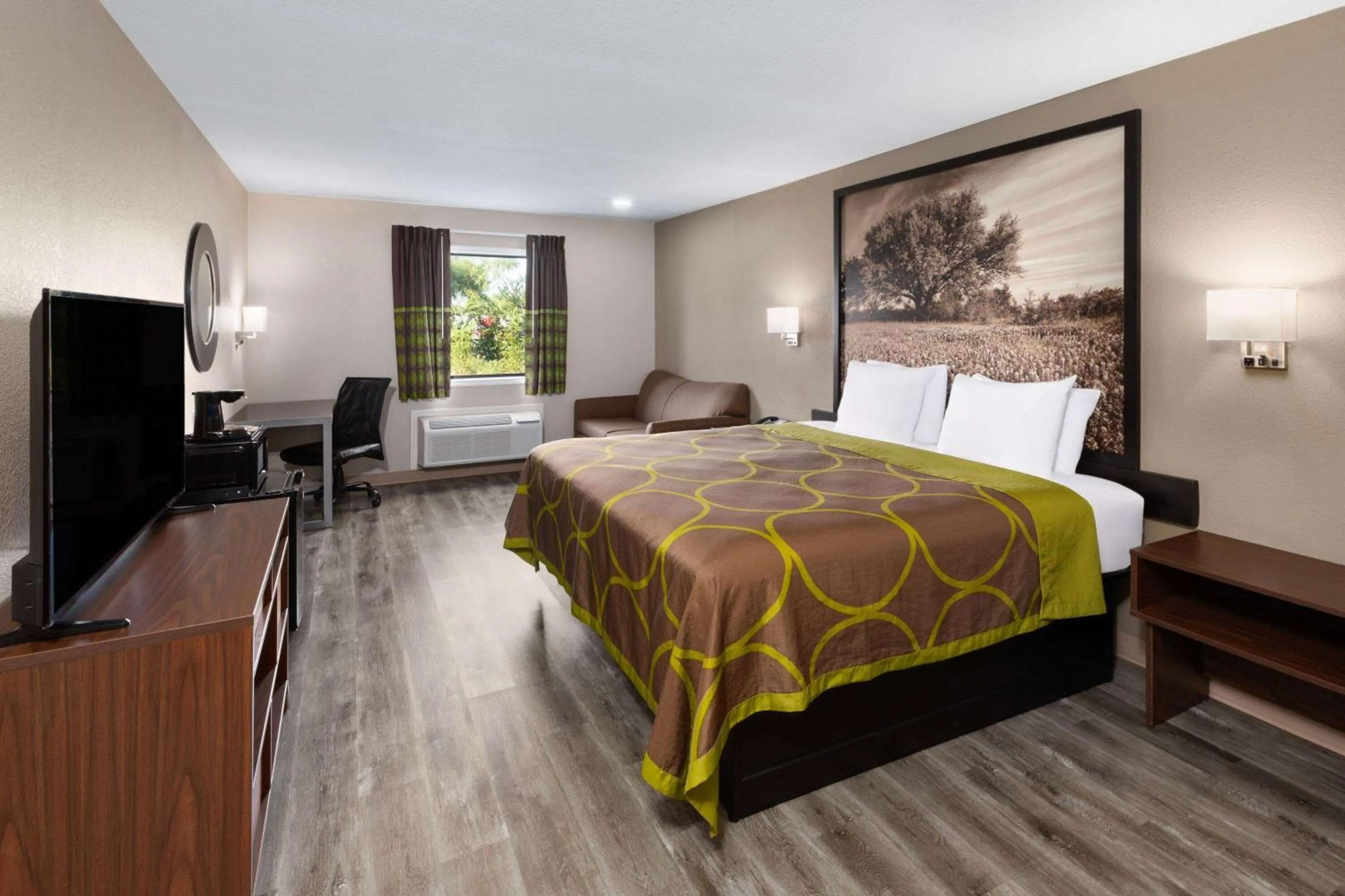 Photo of the whole room, Bed in Super 8 by Wyndham Buffalo