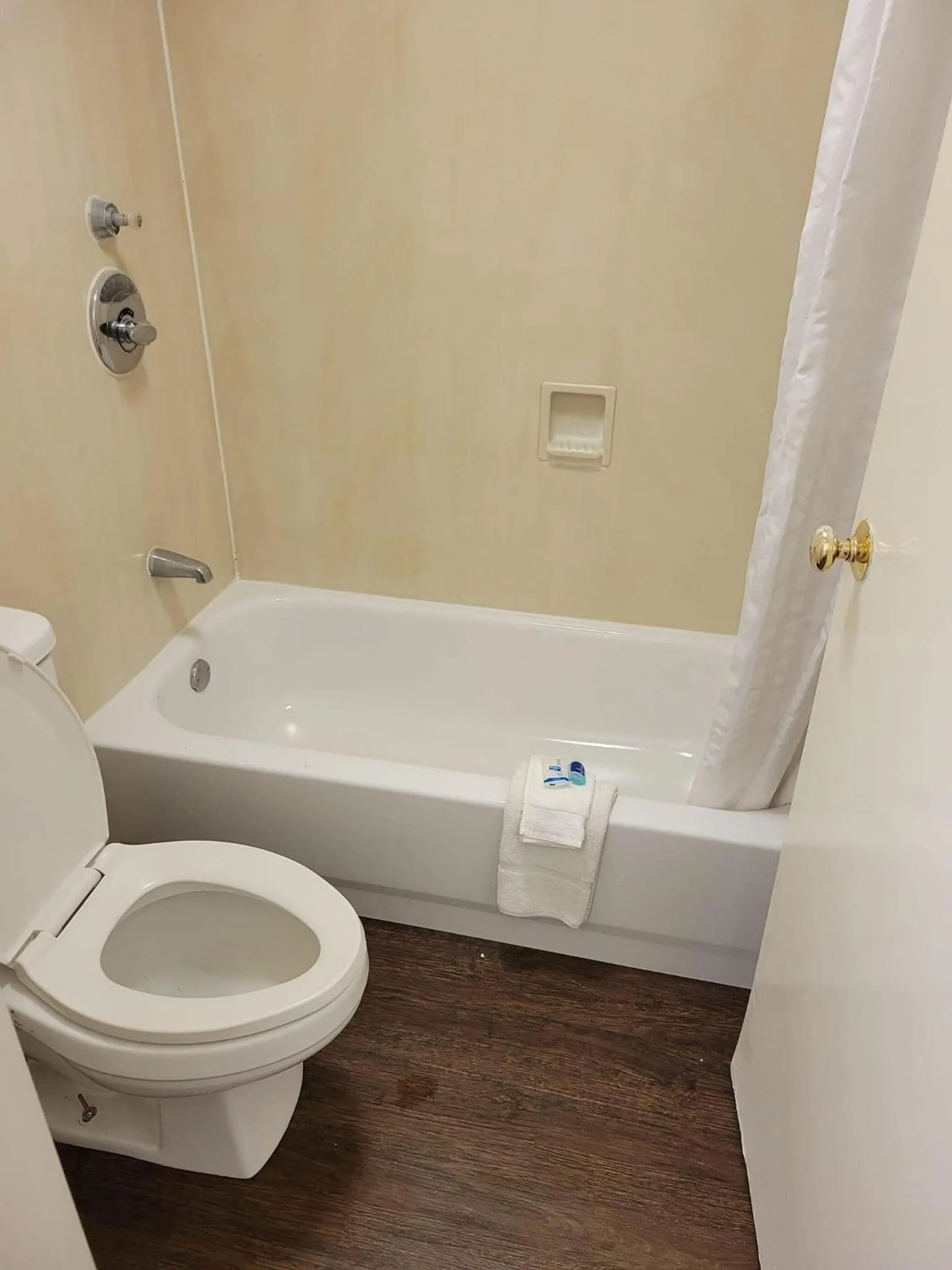 Rodeway Inn Huntsville West