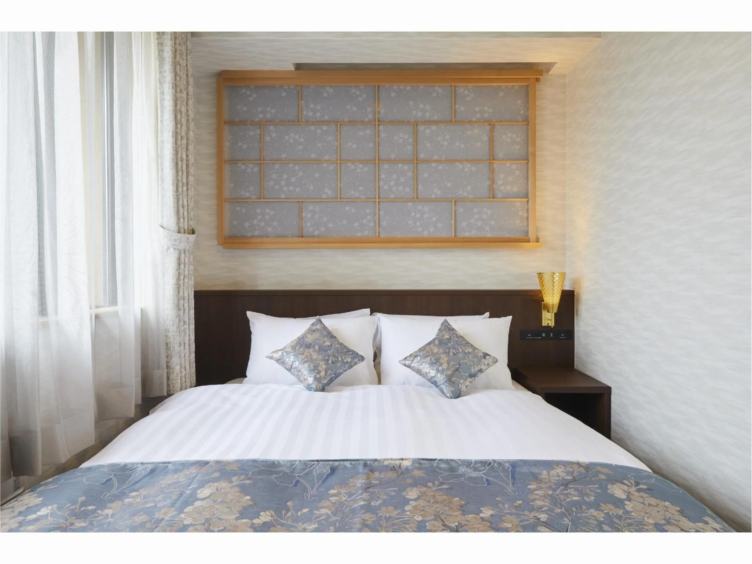 Photo of the whole room, Bed in Rinn Miyagawacho Grande