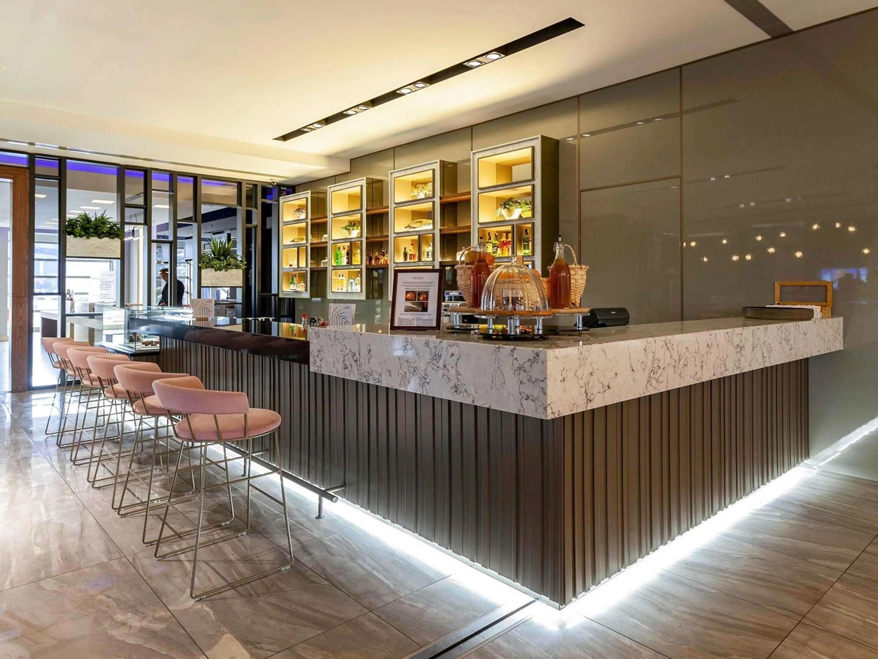 Lounge or bar in Novotel Trabzon