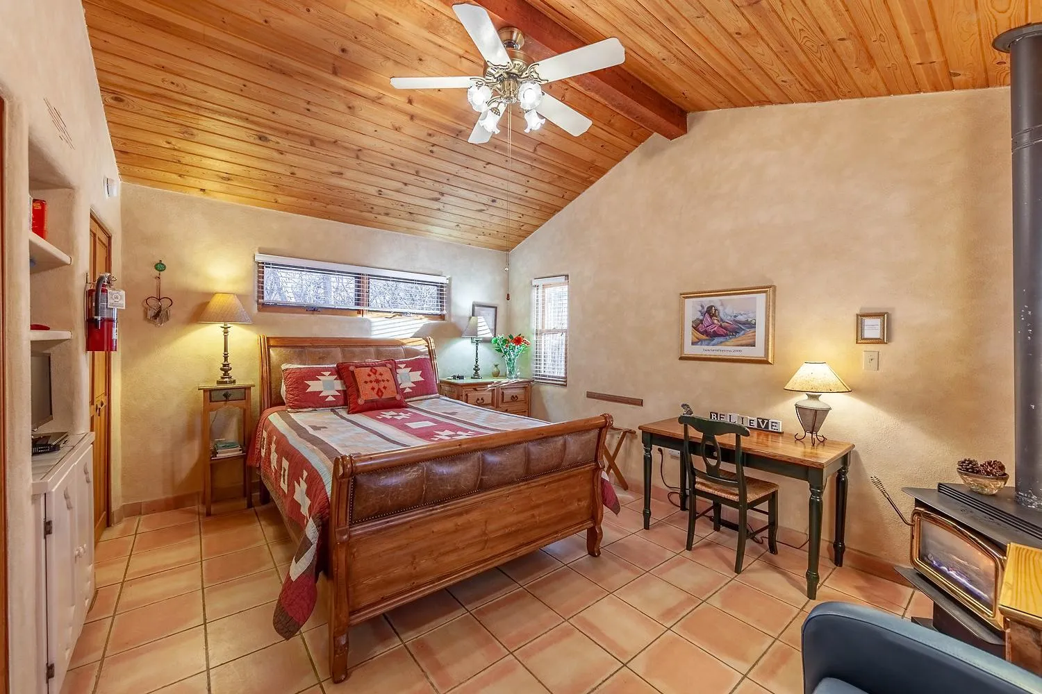 Bed in Dreamcatcher B&B