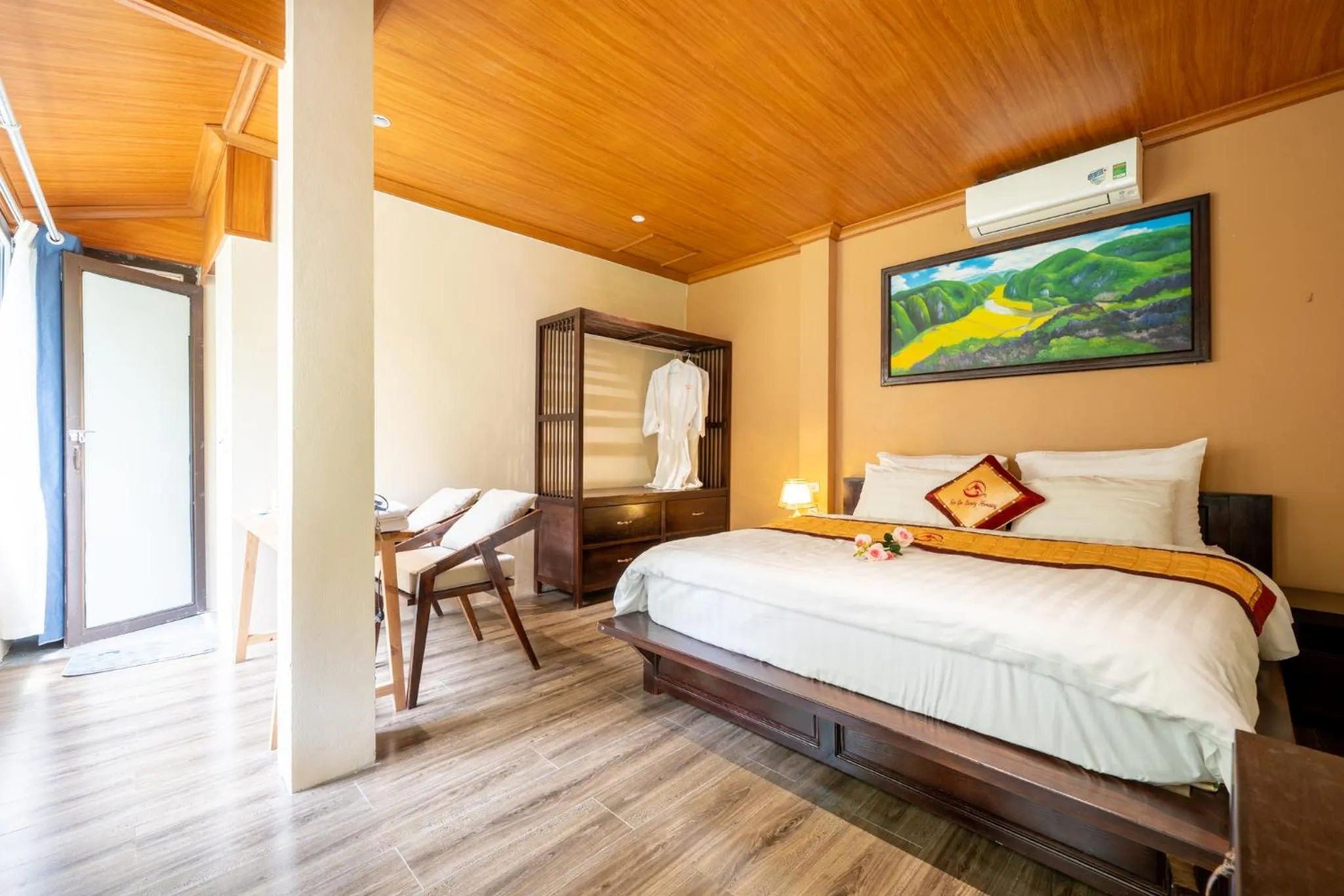 Bedroom, Bed in Tam Coc Luxury Homestay