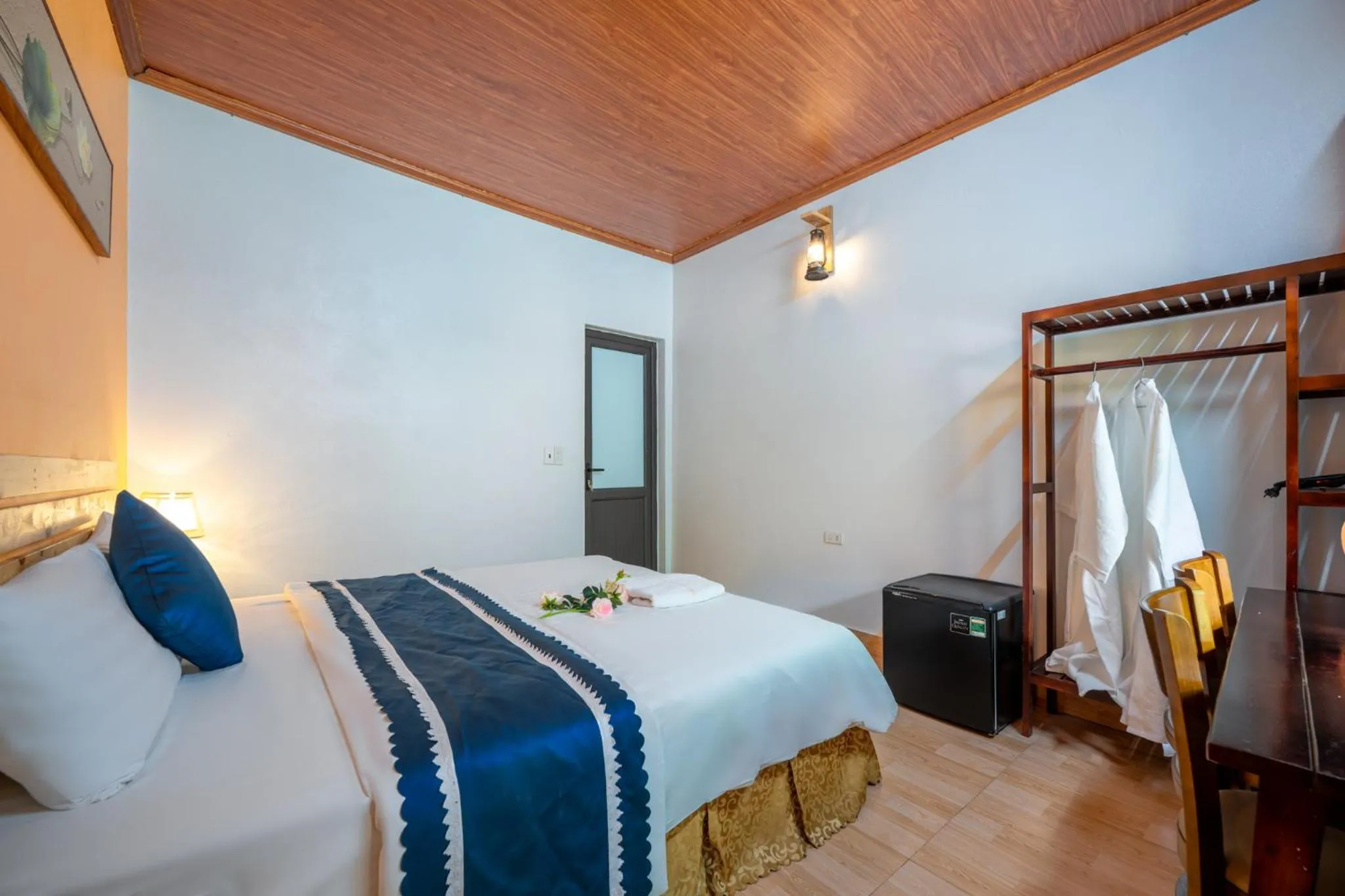 Photo of the whole room, Bed in Tam Coc Luxury Homestay