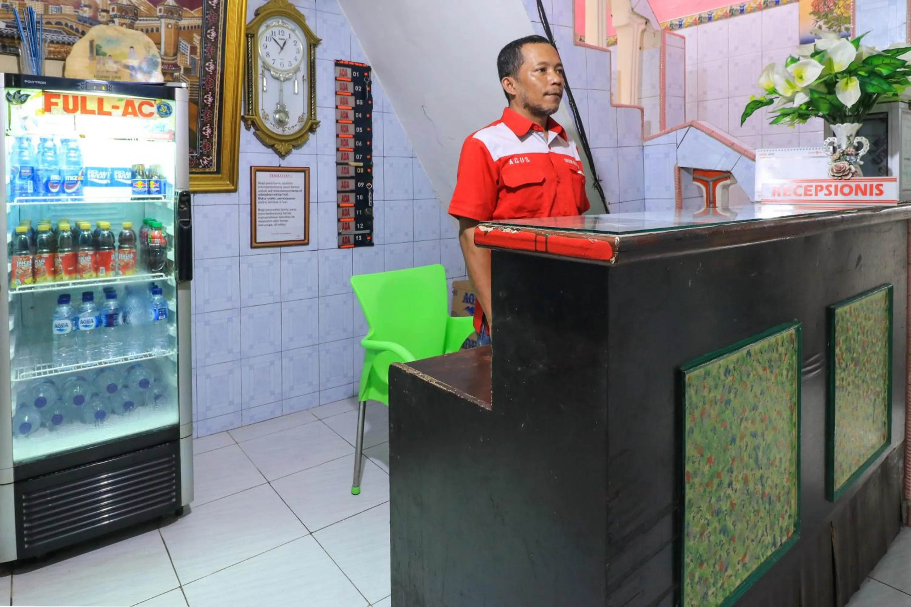 Lobby or reception in Dharmawati Homestay Syariah at Terminal Purabaya